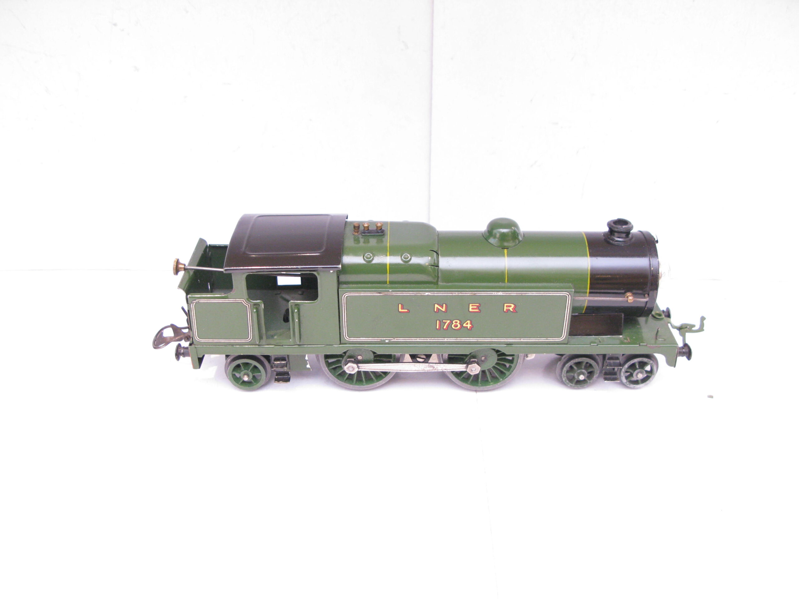 Hornby 0 Gauge E220 Special Tank Loco LNER Green No.1784, 3-rail 20 volt Electric - unboxed - Image 6