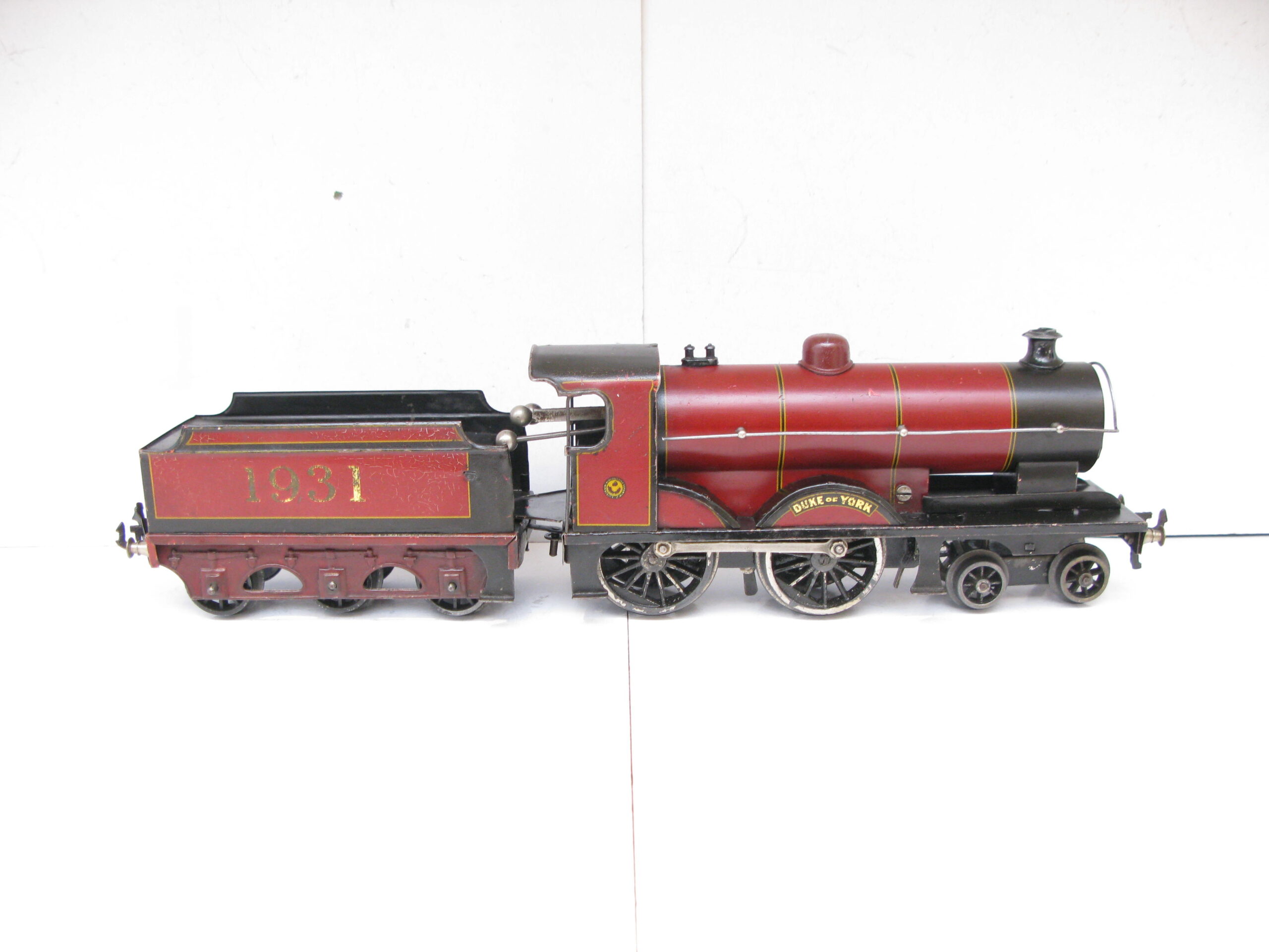 Bassett Lowke 0 Gauge 4-4-0 Locomotive & Tender LMS Lined Maroon 'Duke of York', No.1931 Clockwork - unboxed - Image 8