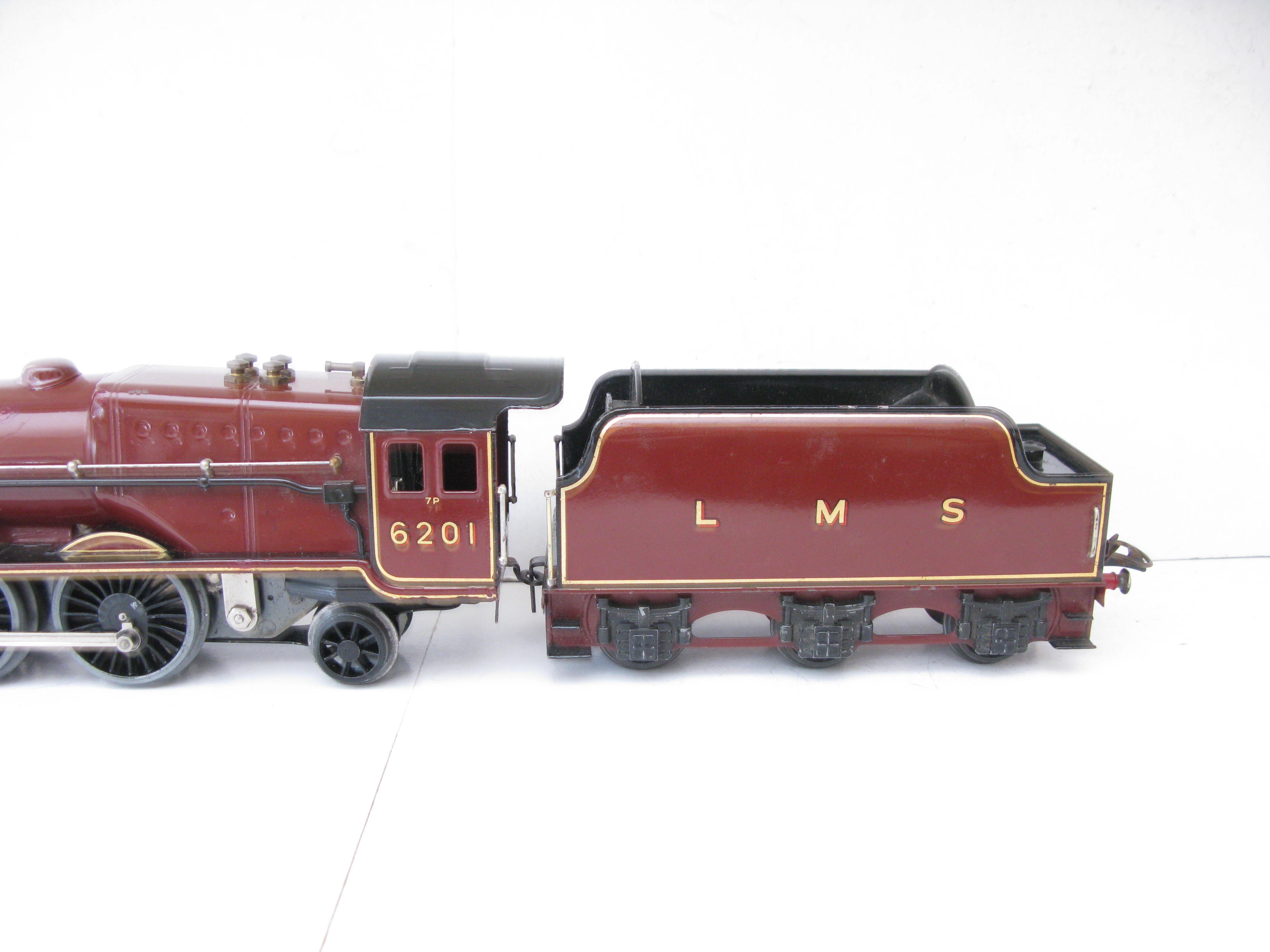 Hornby 0 Gauge 4-6-2 Loco & Tender LMS Lined Maroon 'Princess Elizabeth' No.6201, 3-rail 20 volt Electric - Boxed - Image 8
