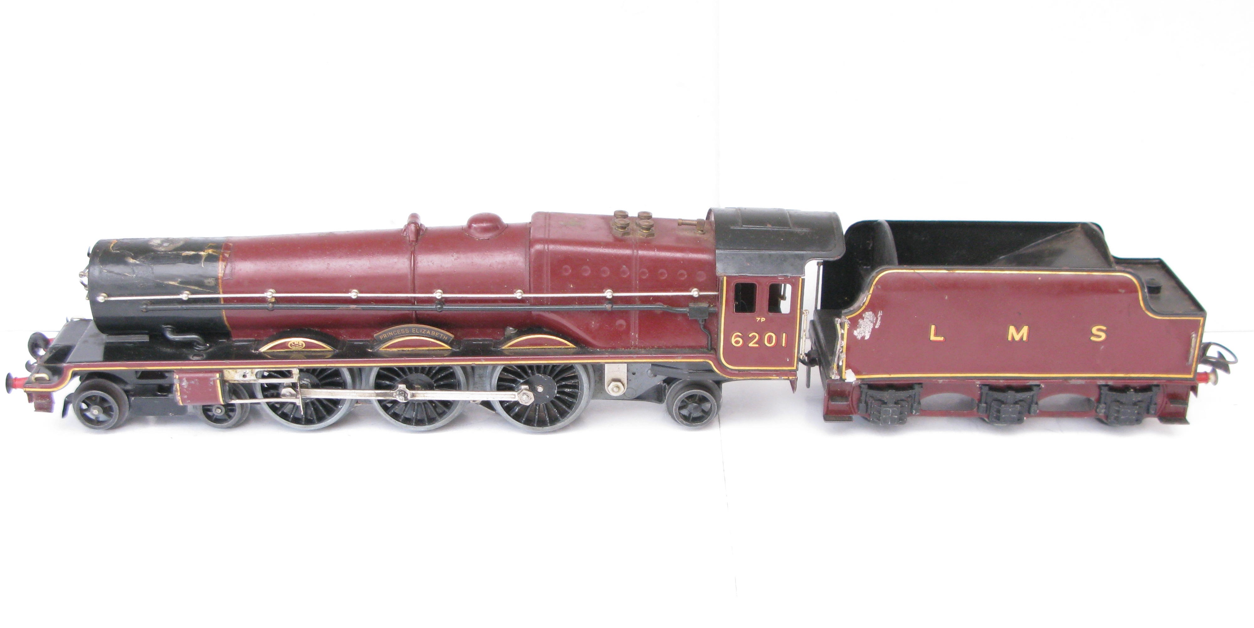 Hornby 0 Gauge 4-6-2 Loco & Tender LMS Lined Maroon 'Princess Elizabeth' No.6201, 3-rail 20 volt Electric - Boxed