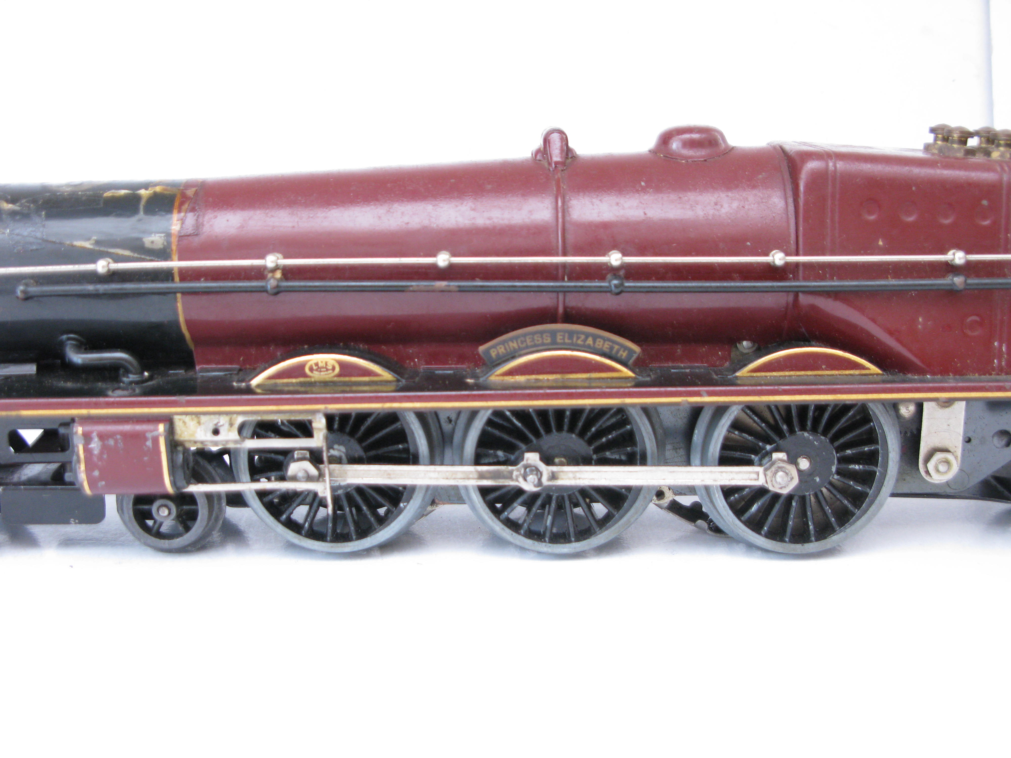 Hornby 0 Gauge 4-6-2 Loco & Tender LMS Lined Maroon 'Princess Elizabeth' No.6201, 3-rail 20 volt Electric - Boxed - Image 5