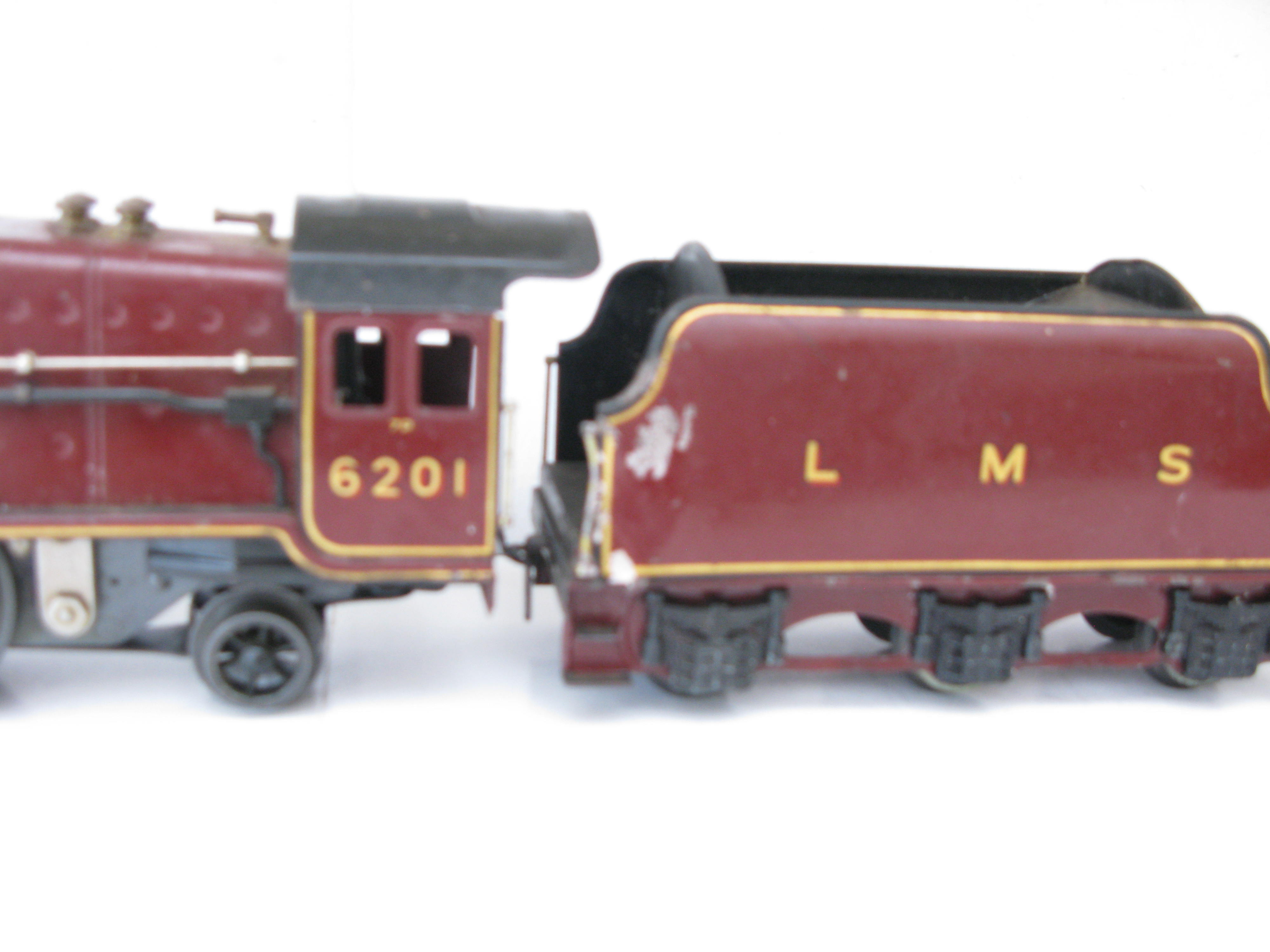 Hornby 0 Gauge 4-6-2 Loco & Tender LMS Lined Maroon 'Princess Elizabeth' No.6201, 3-rail 20 volt Electric - Boxed - Image 7