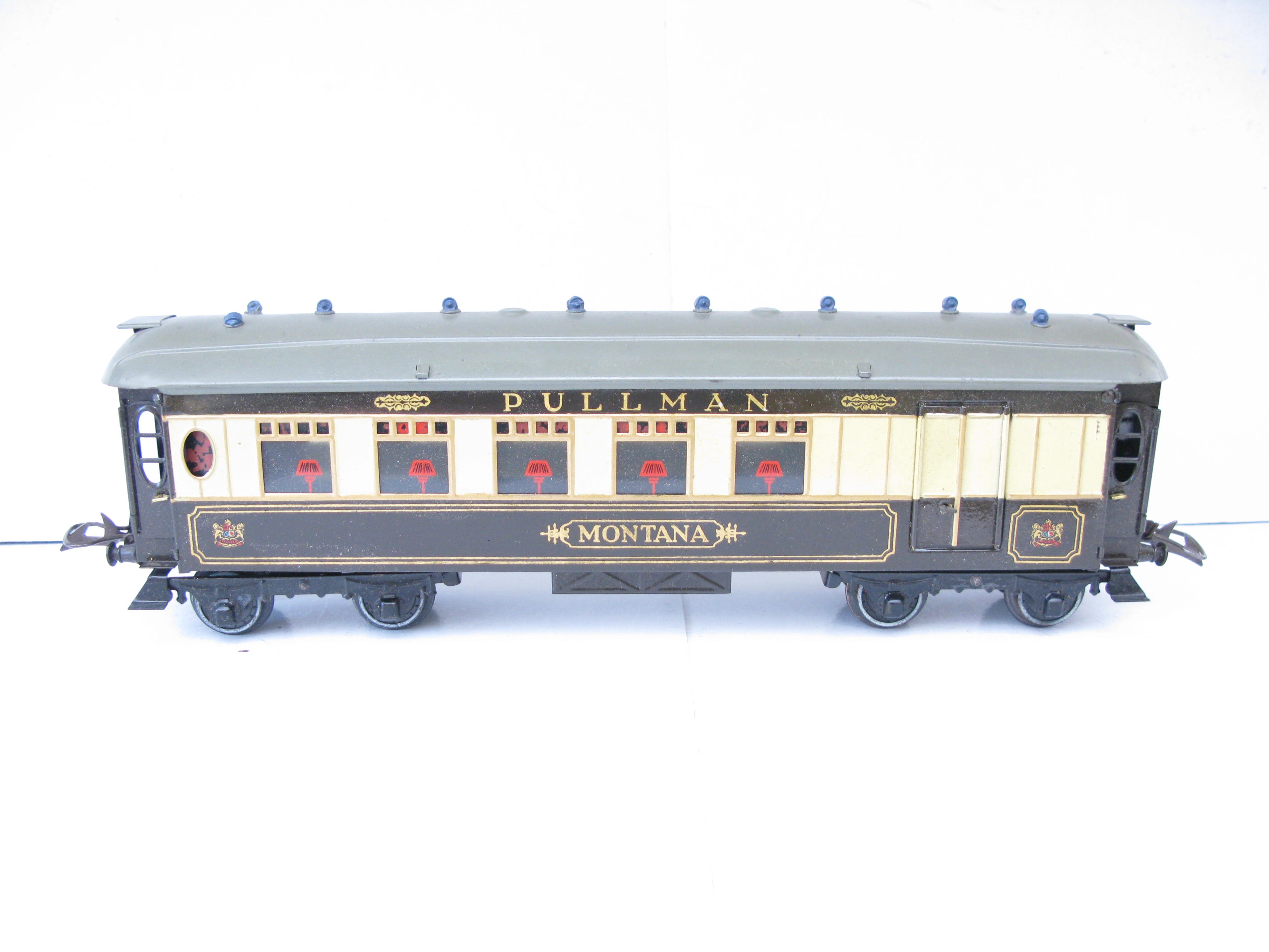 Hornby 0 Gauge No.2/3 Special Pullman Brake end Coach 'MONTANA' - unboxed