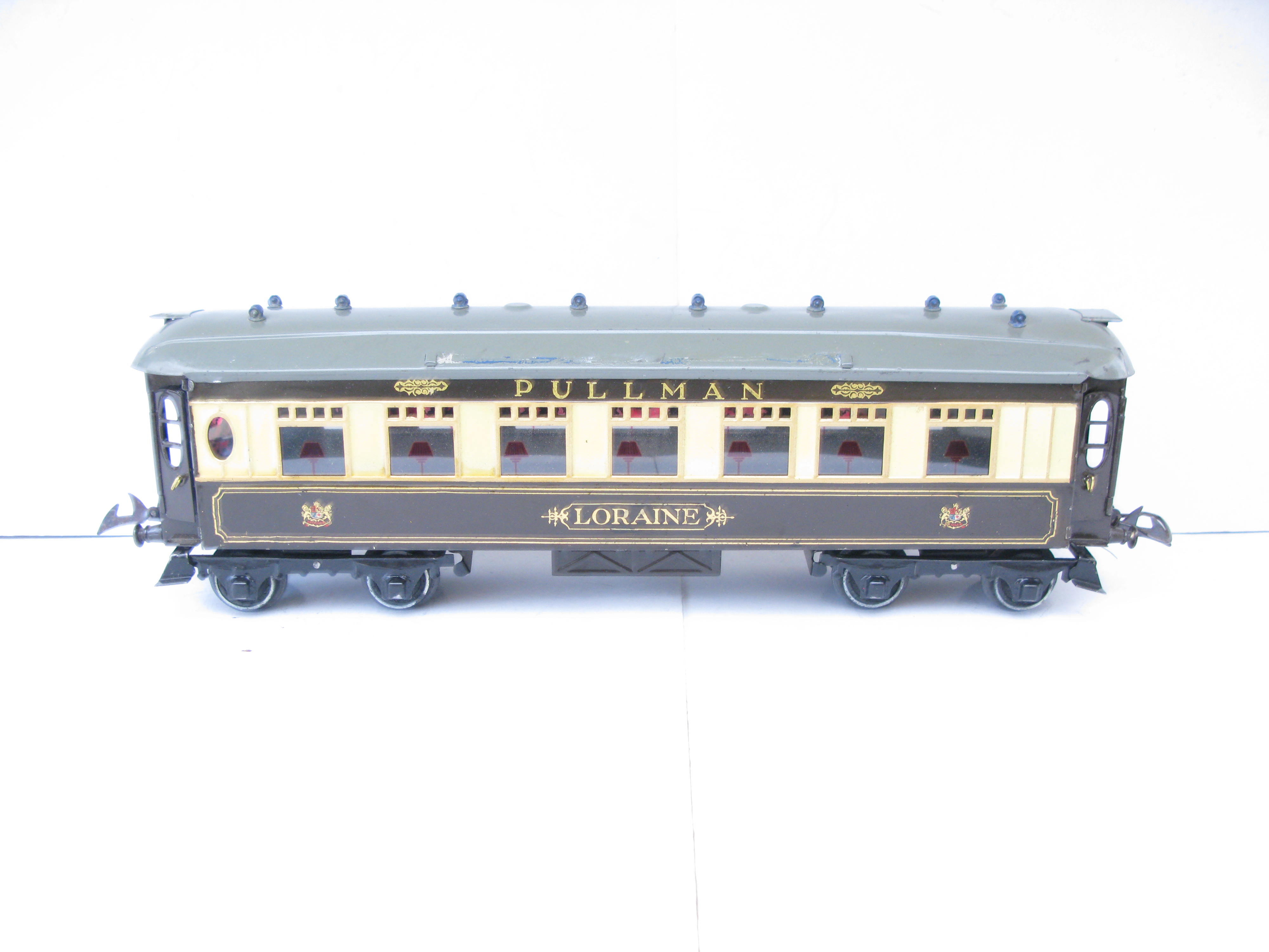 Hornby 0 Gauge No.3 Special Pullman Coach 'LORAINE' - unboxed