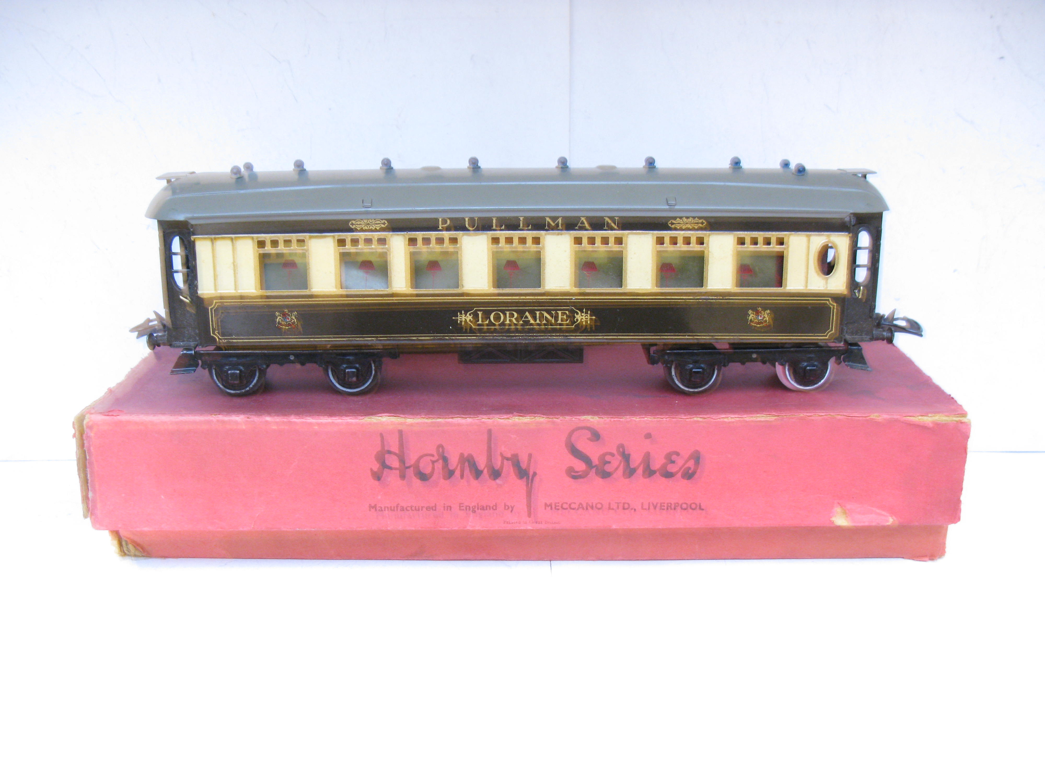 Hornby 0 Gauge No.3 Special Pullman Coach 'LORAINE' - Boxed