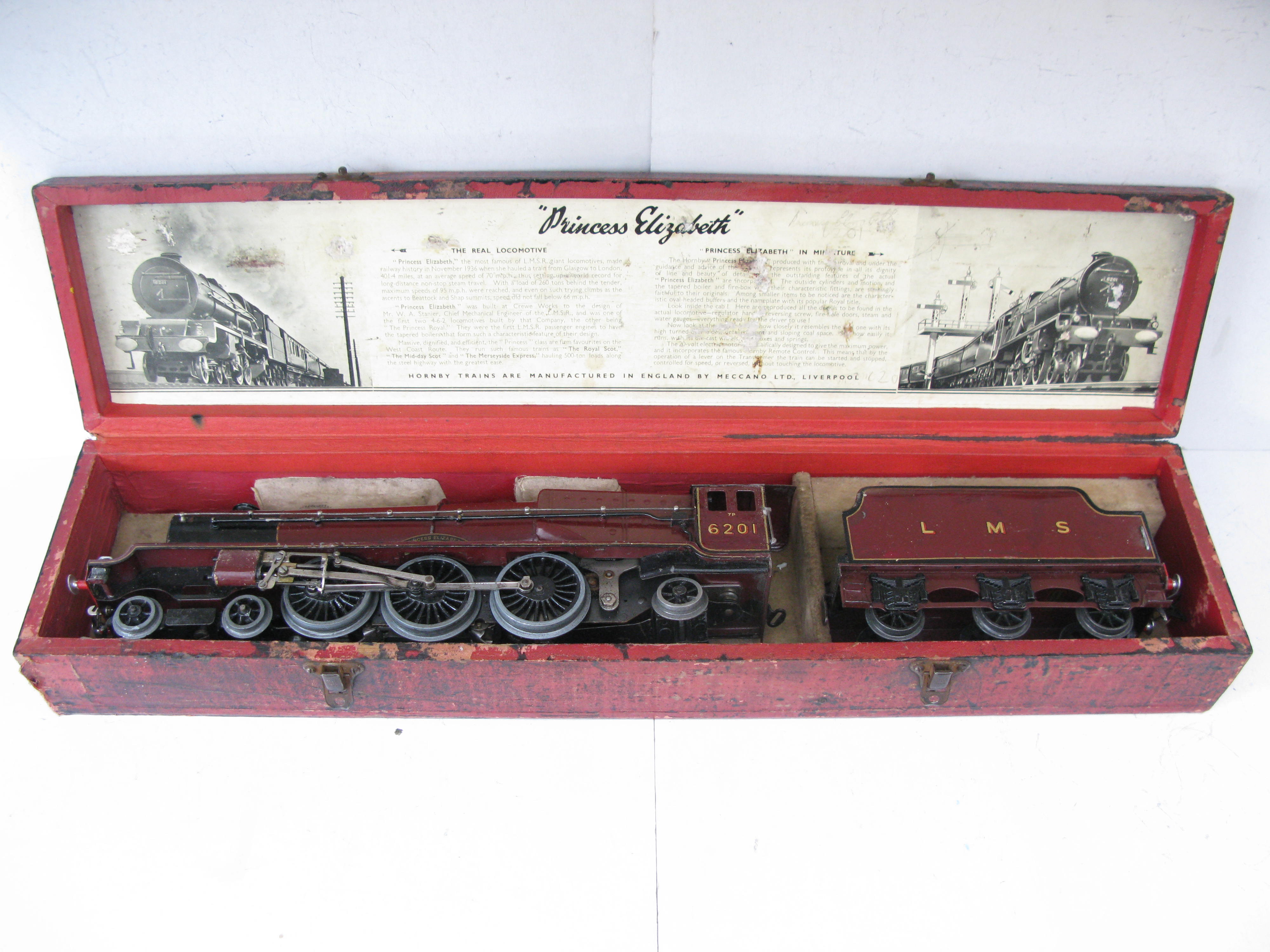 Hornby 0 Gauge 4-6-2 Loco & Tender LMS Lined Maroon 'Princess Elizabeth' No.6201, 3-rail 20 volt Electric - Boxed - Overall Good - Pictures will follow shortly - Image 3