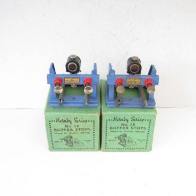 Hornby 0 Gauge 1E Buffer Stops - Boxed - Excellent - Price each £48