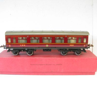 Hornby 0 Gauge No.2 LMS Corridor Coach - Boxed -  Excellent/plus - Price £155