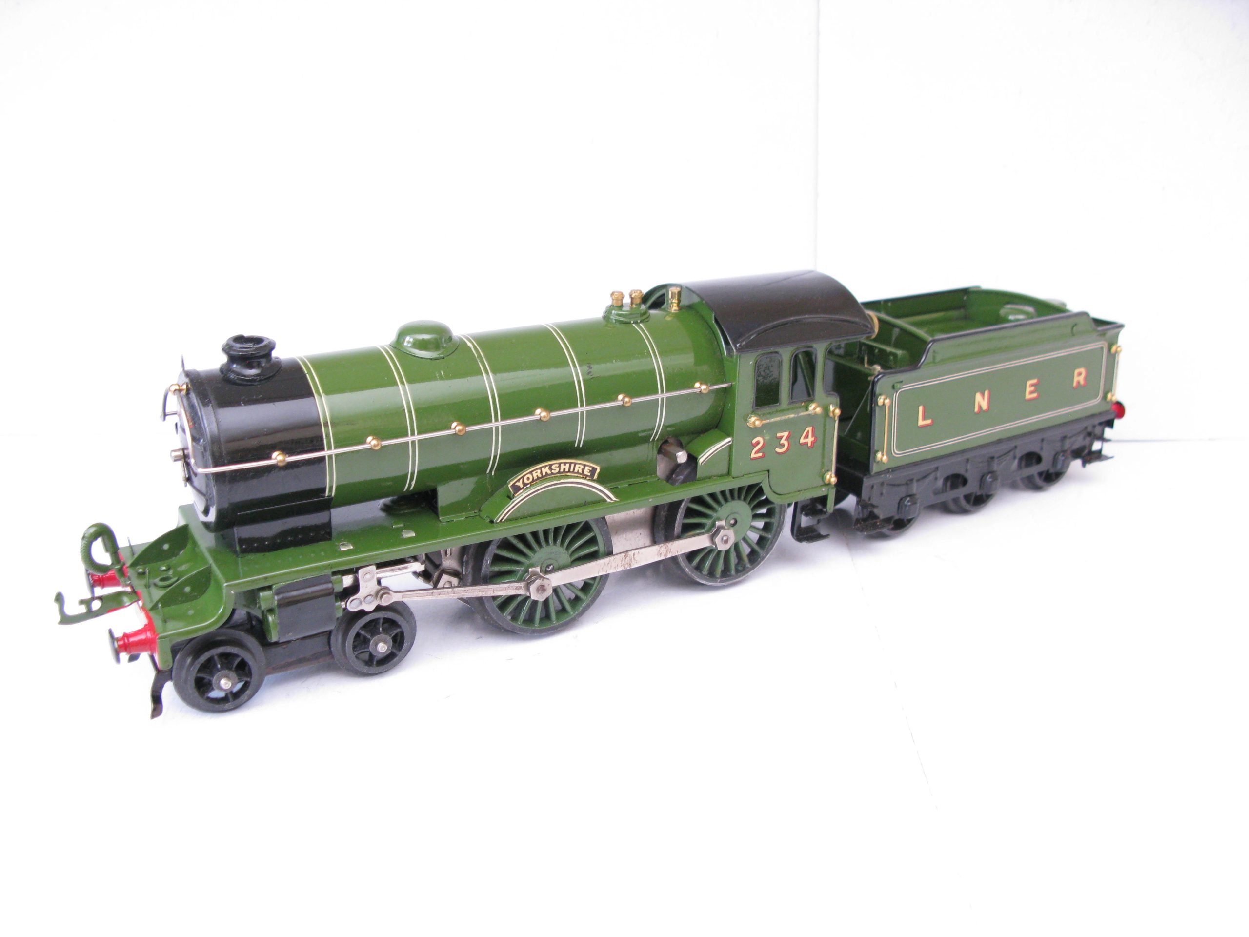 Hornby 0 Gauge No.2C Special Loco & Tender LNER Lined Green 'YORKSHIRE' No.234, Clockwork Circa 1930 - Boxed - Near Mint - Image 6