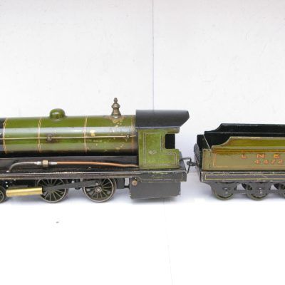 Bowman 0 Gauge 4-4-0 Locomotive & Tender LNER green No.4472, Live Steam - Good to Good/plus