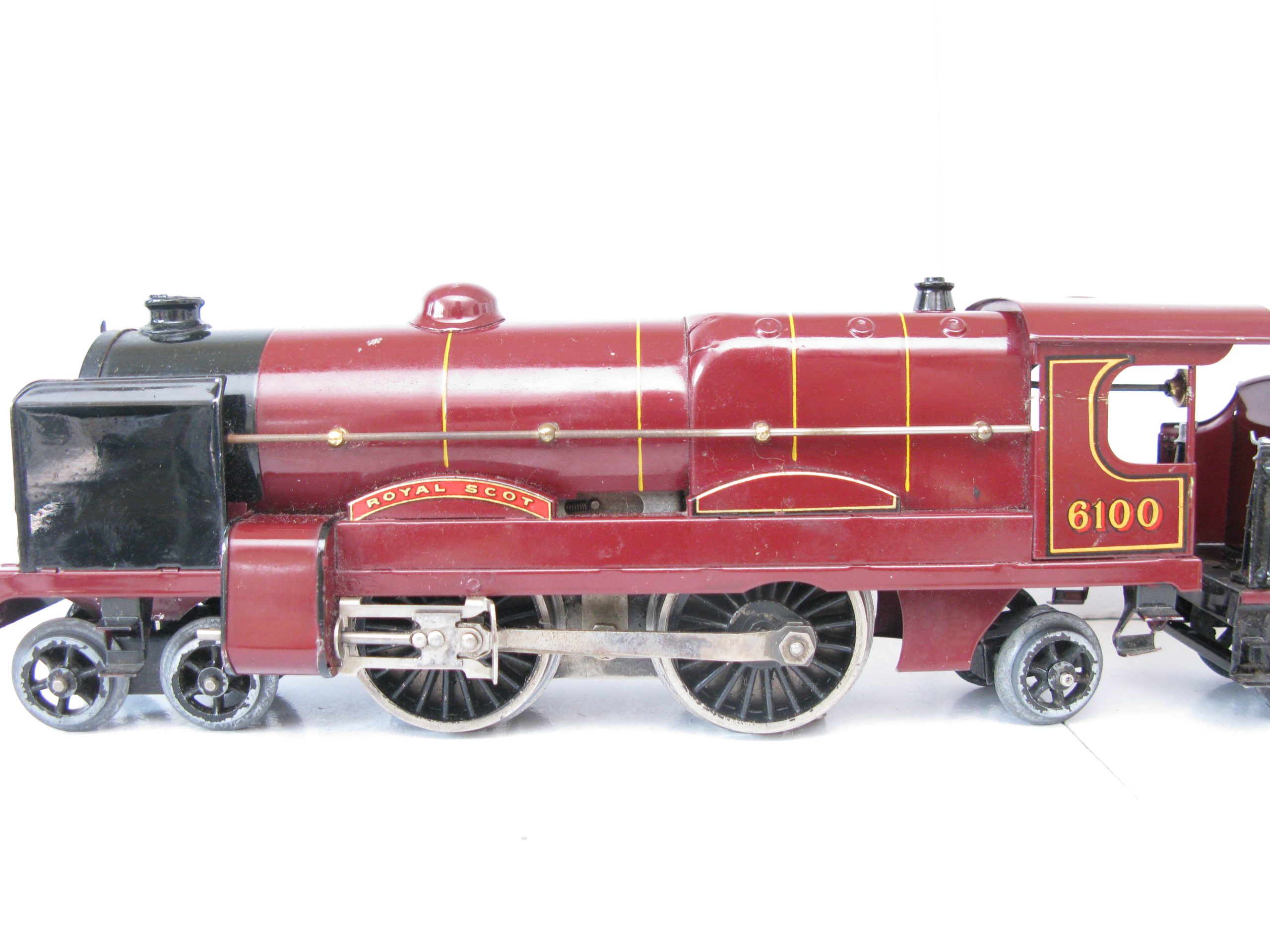 Hornby 0 Gauge E320 Loco & Tender LMS Maroon 'ROYAL SCOT' No.6100, 3-rail 20 volt electric - Boxed - Image 5