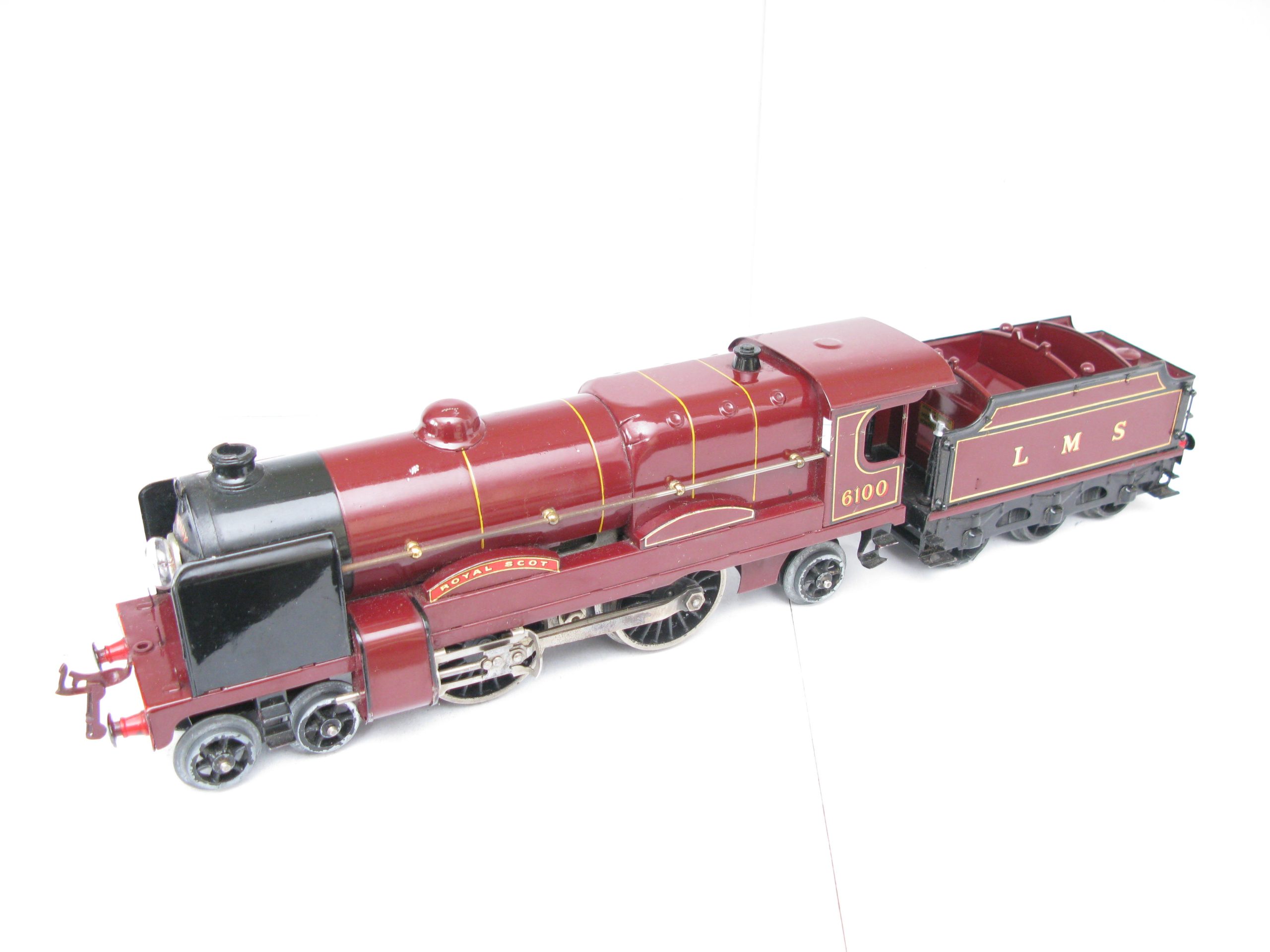 Hornby 0 Gauge E320 Loco & Tender LMS Maroon 'ROYAL SCOT' No.6100, 3-rail 20 volt electric - Boxed - Image 8