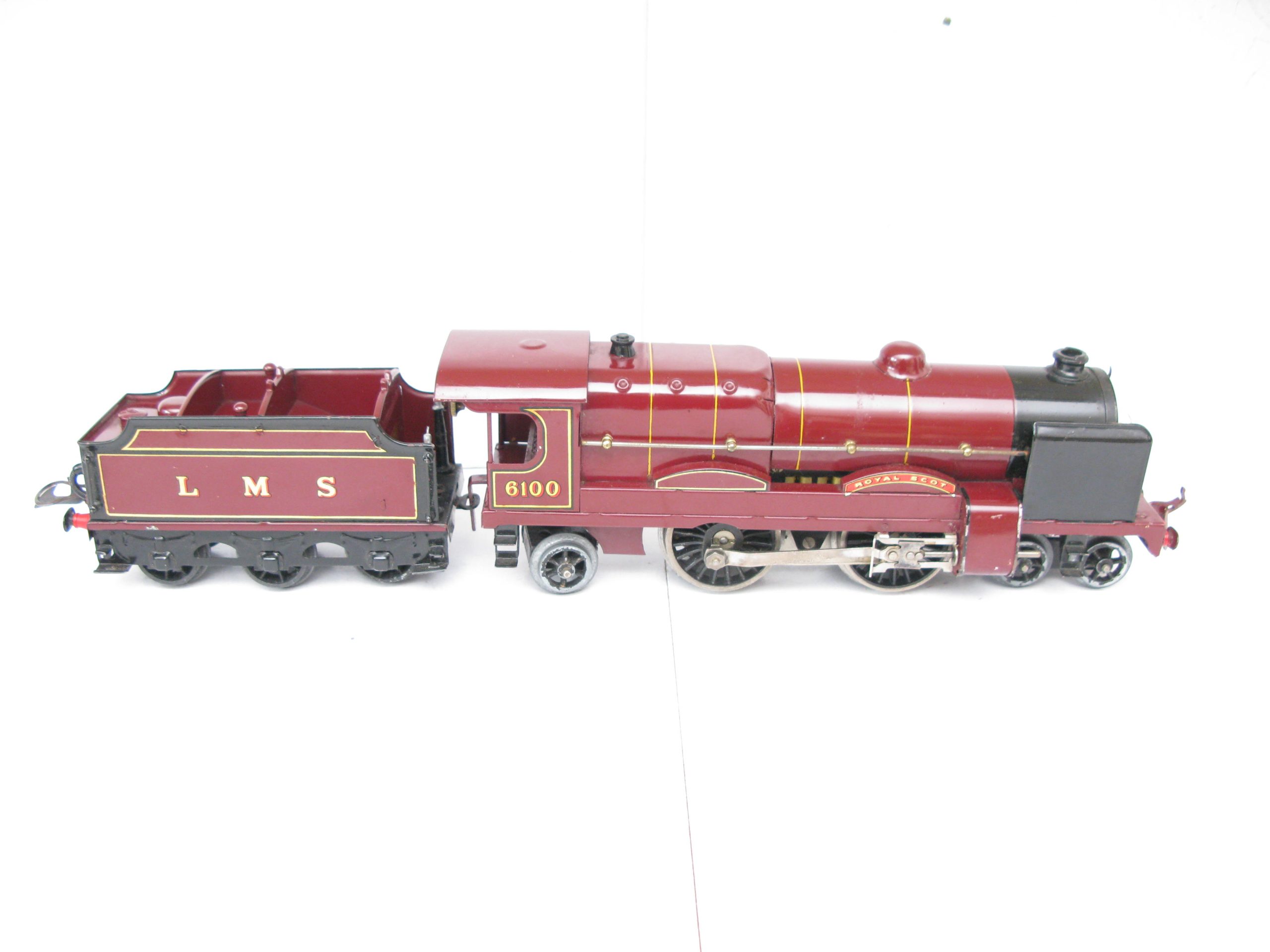 Hornby 0 Gauge E320 Loco & Tender LMS Maroon 'ROYAL SCOT' No.6100, 3-rail 20 volt electric - Boxed - Image 10