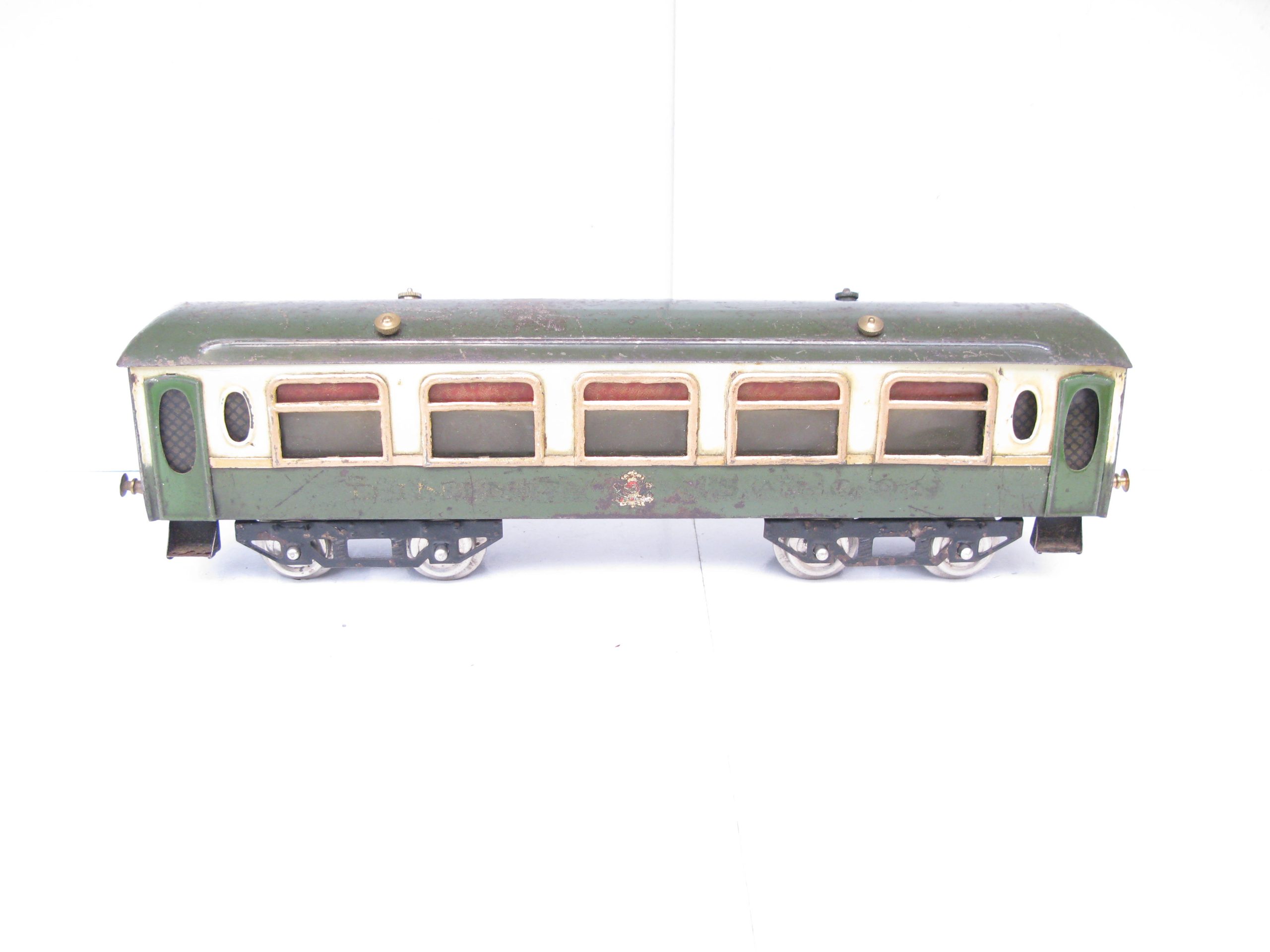 Hornby 0 Gauge Early No.2 Green and Cream Pullman Dining Saloon Coaches circa 1923 - unboxed - Fair to Good - Image 2