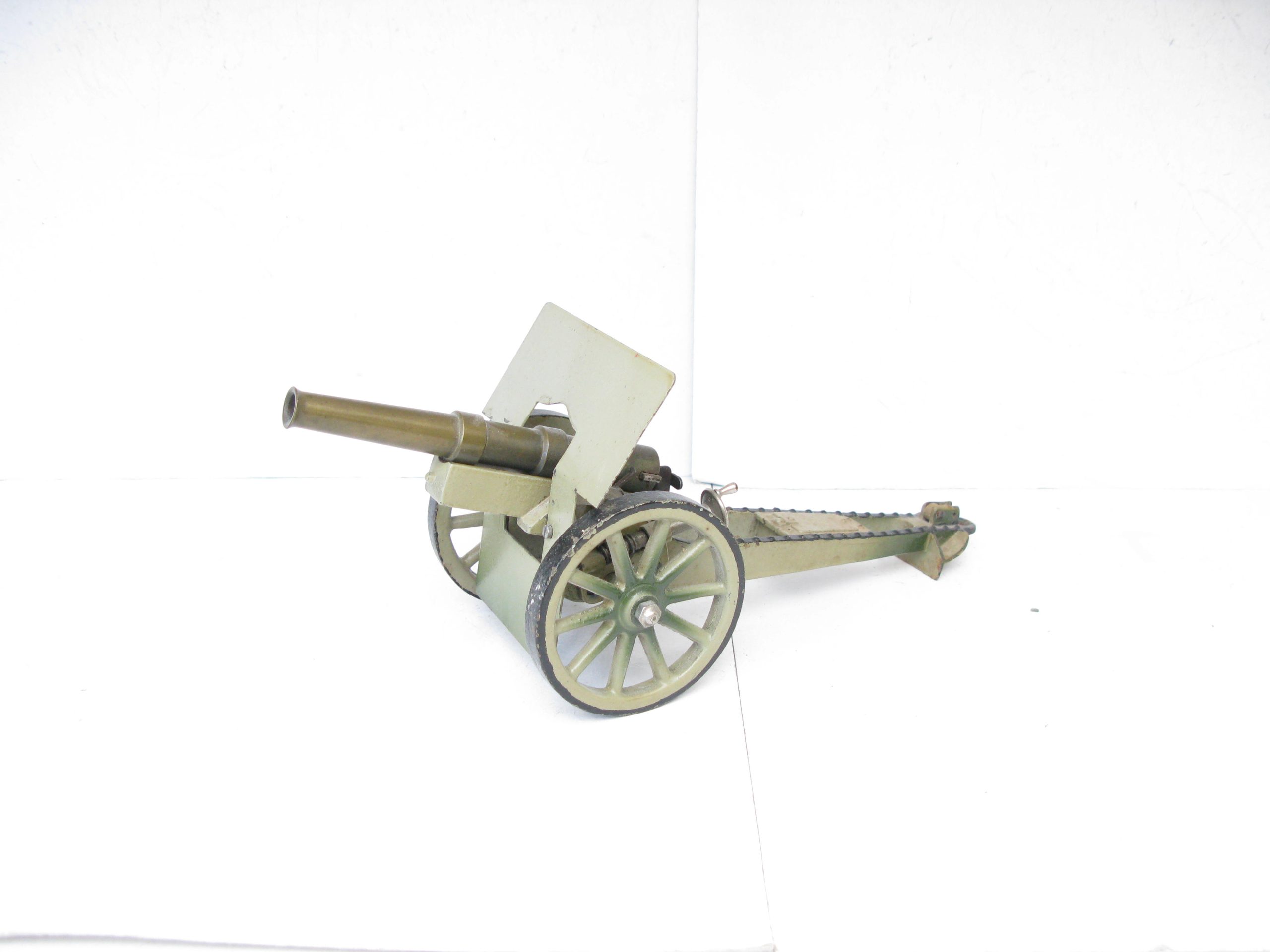 Marklin - Model Ref: 8063/2 - Large Scale (Length 33cm, barrel length 15cm) Field Gun (Feldgeschutz) - unboxed