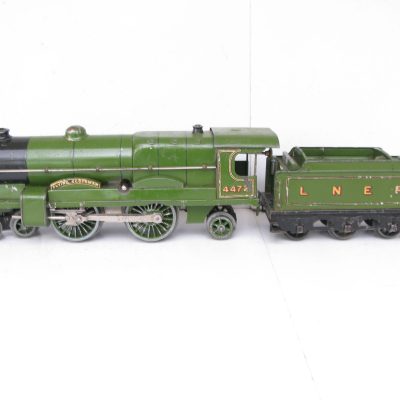 Hornby 0 Gauge No.3C LNER Green Loco & Tender 'FLYING SCOTSMAN' No.4472, Clockwork - unboxed - Overall Fair