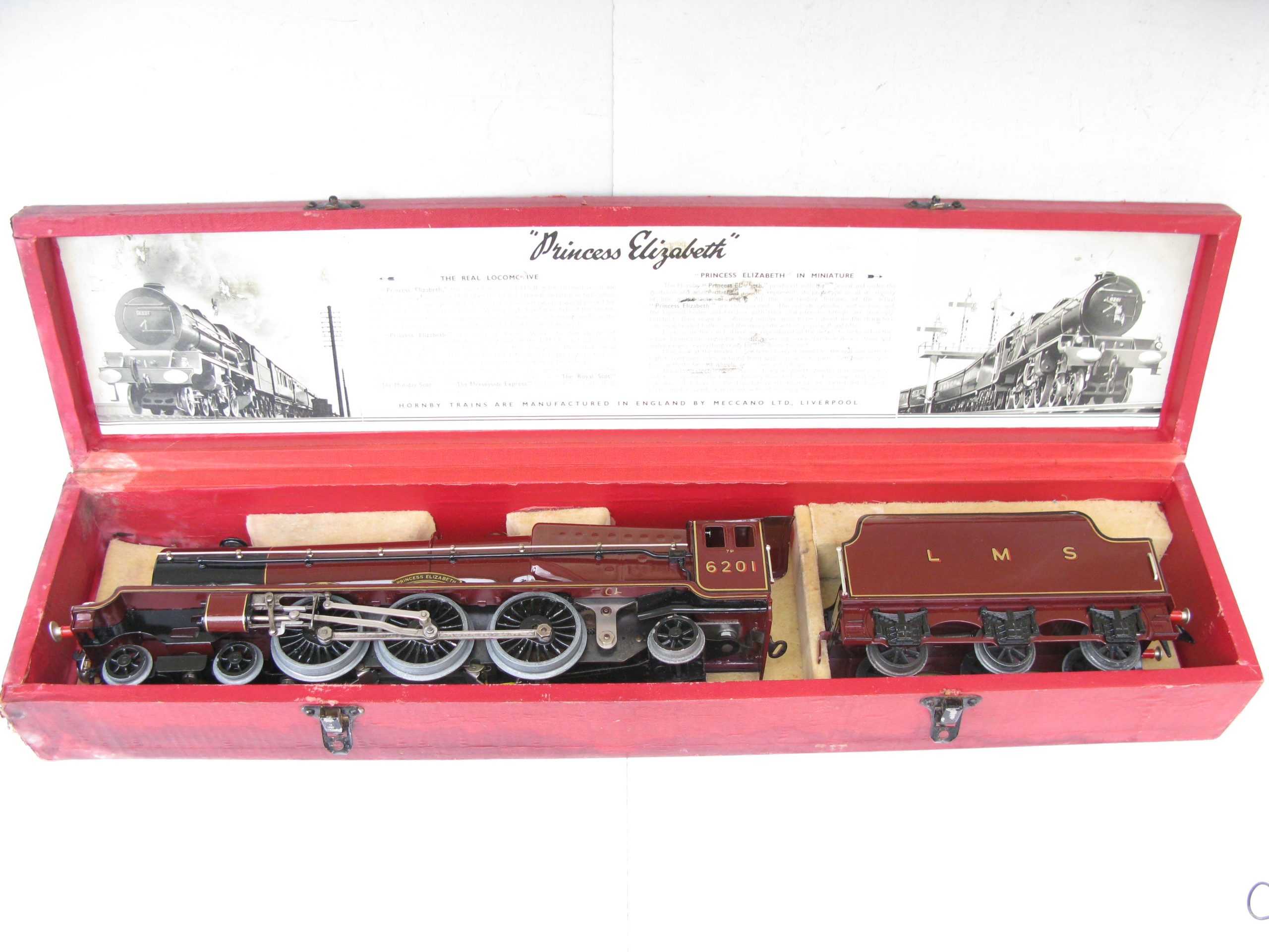 Hornby 0 Gauge 4-6-2 Loco & Tender LMS Lined Maroon 'Princess Elizabeth' No.6201, 3-rail Electric - Boxed - Superb - Image 16