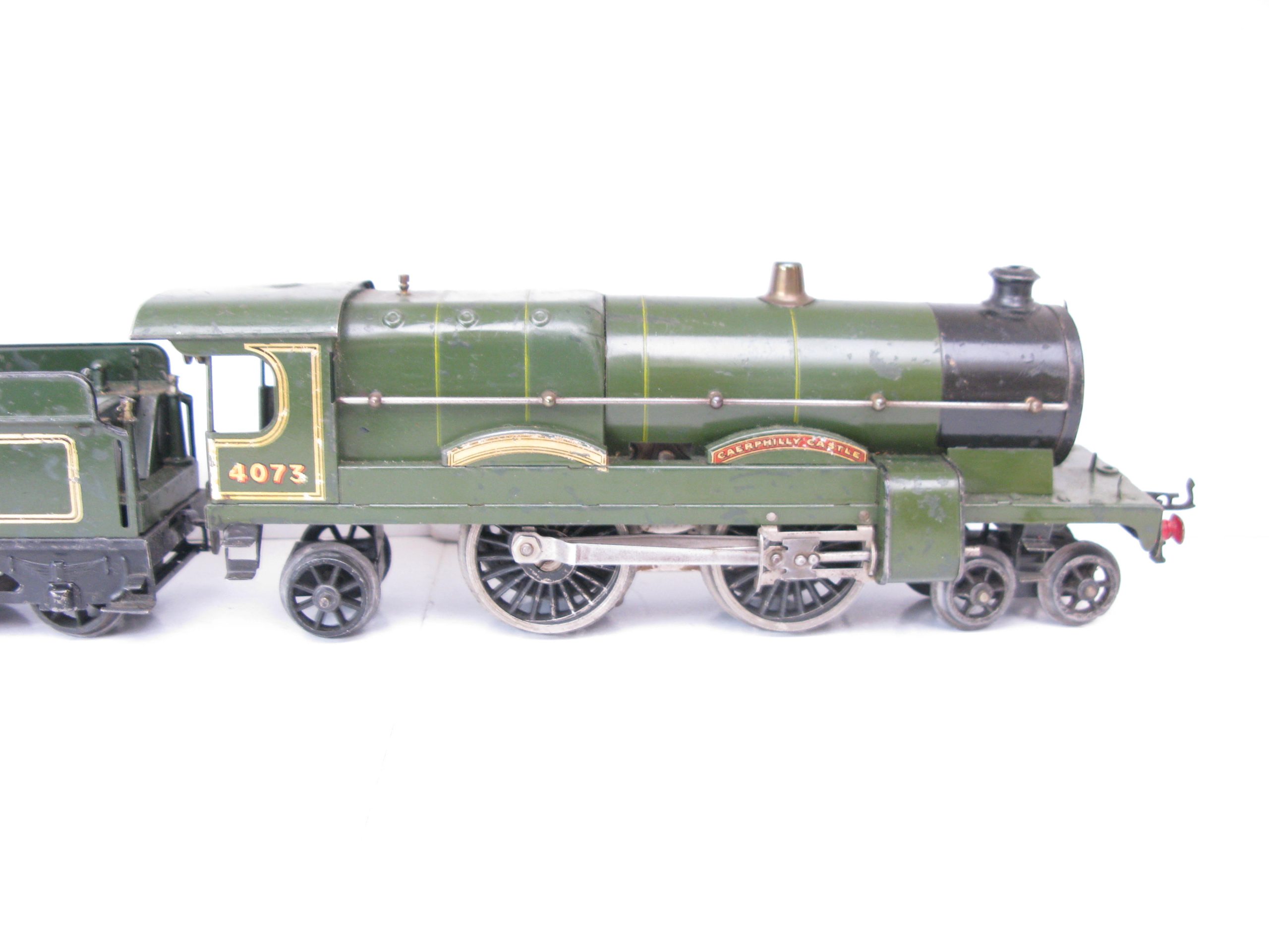 Hornby 0 Gauge No.3C GWR Green Loco & Tender 'CAERPHILLY CASTLE' No.4073, Clockwork - unboxed - Overall Fair - Image 7