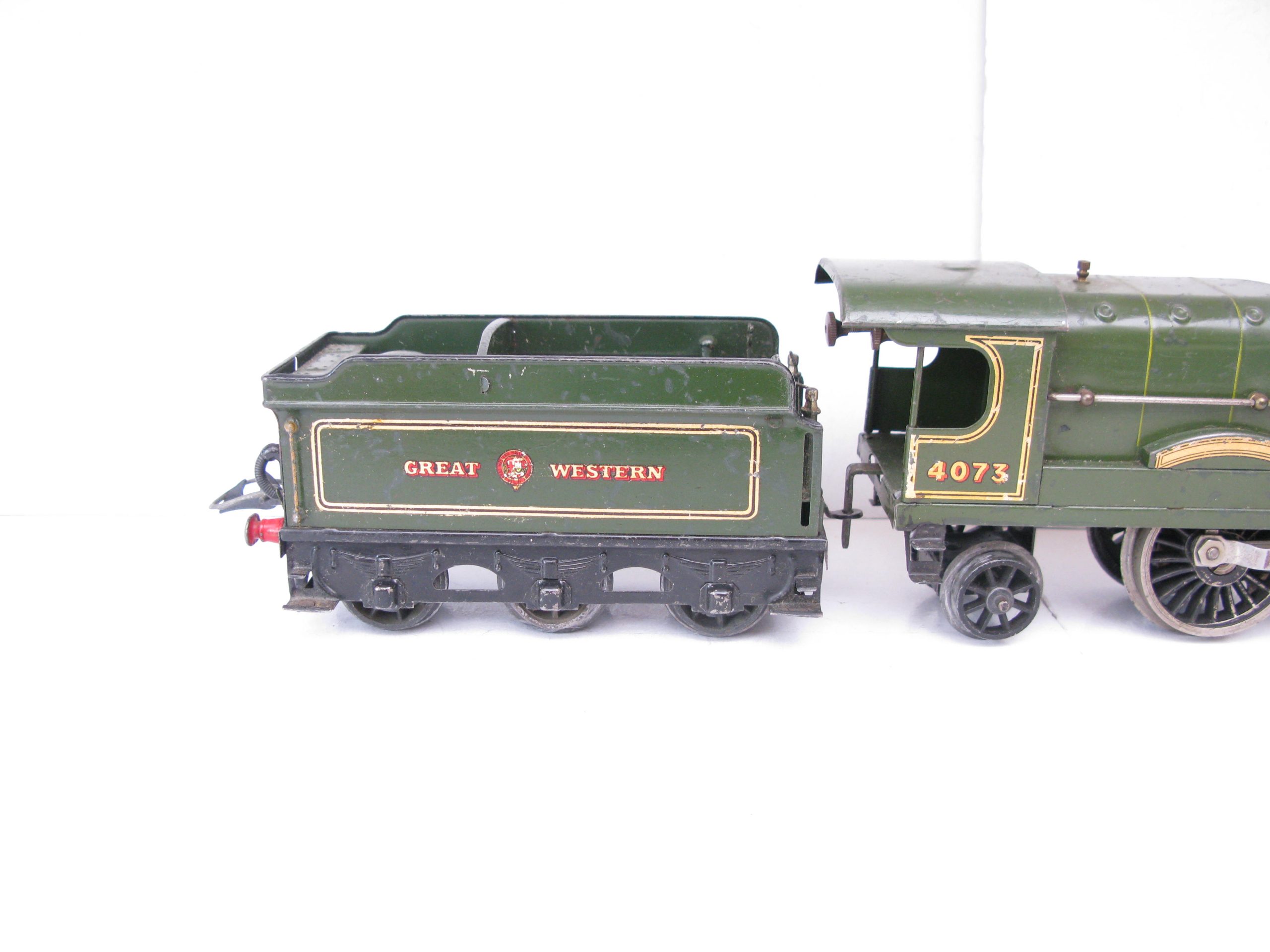 Hornby 0 Gauge No.3C GWR Green Loco & Tender 'CAERPHILLY CASTLE' No.4073, Clockwork - unboxed - Overall Fair - Image 8