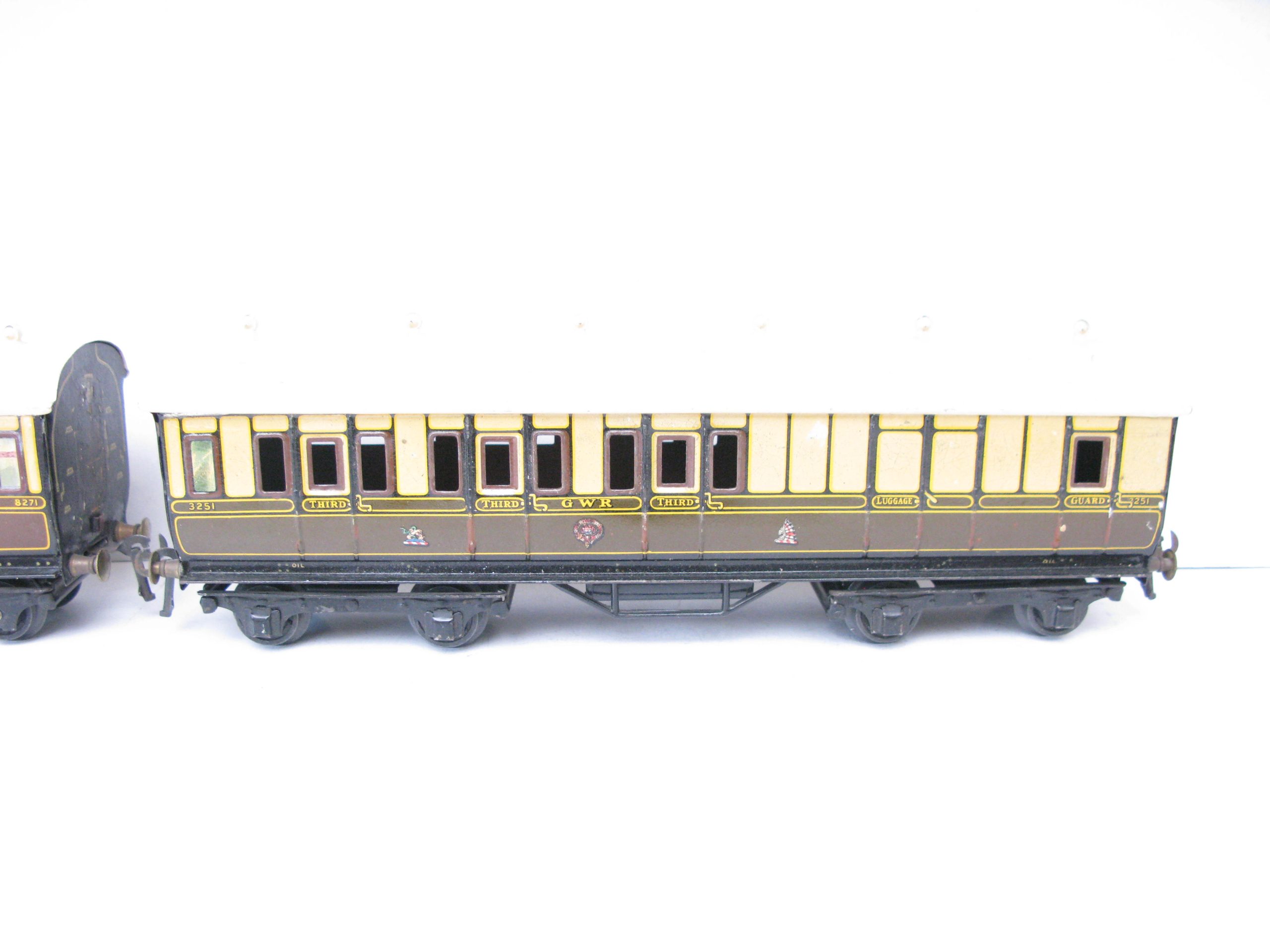 Bing - Bassett Lowke 0 Gauge GWR pair of 1921/1924 series Coaches All 1st and Brake 3rd - unboxed - Good - Priced each at £45 - Image 3