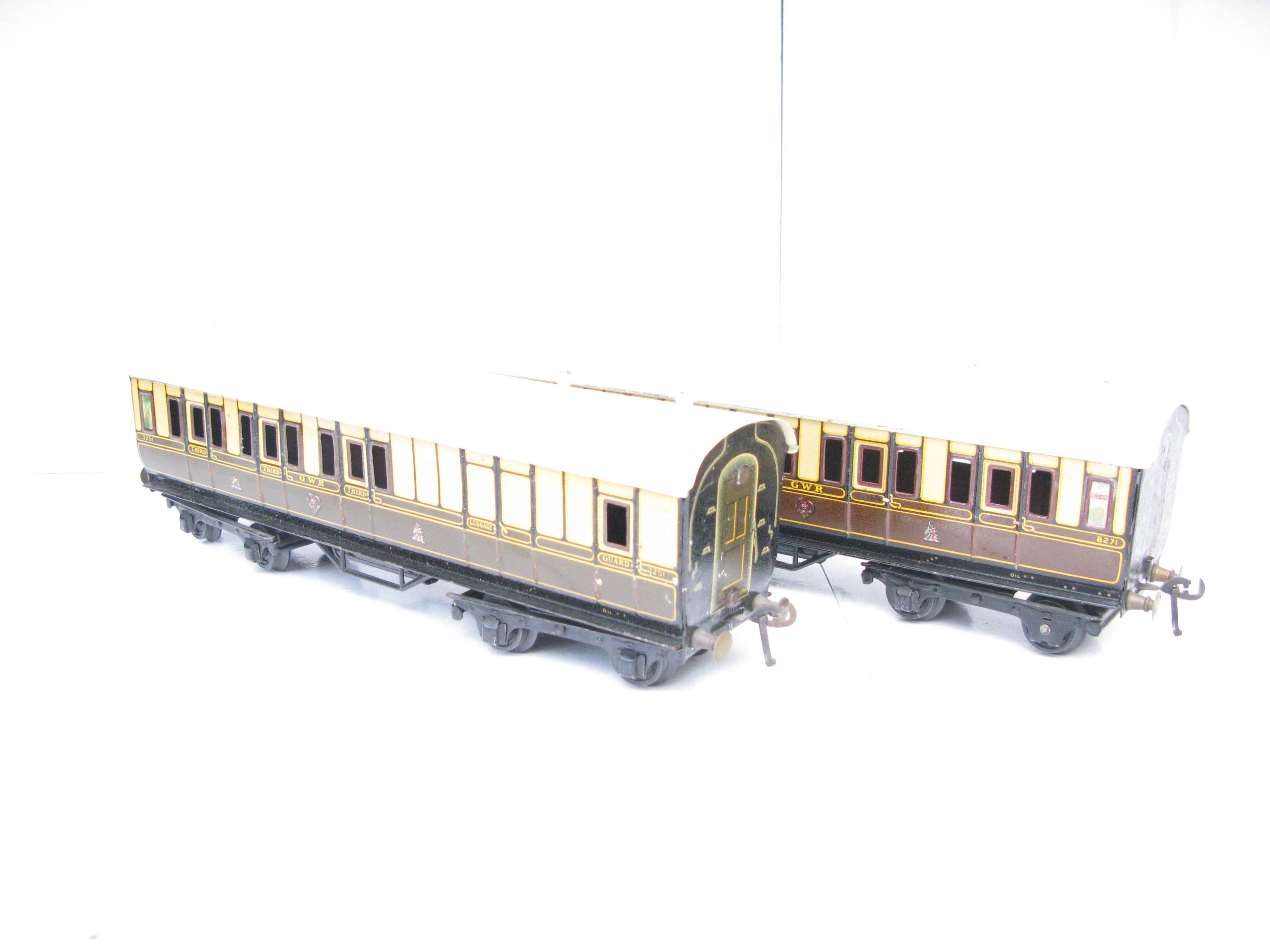 Bing - Bassett Lowke 0 Gauge GWR pair of 1921/1924 series Coaches All 1st and Brake 3rd - unboxed - Good - Priced each at £45 - Image 7