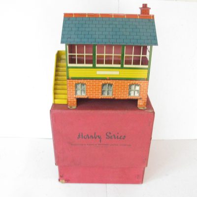 Hornby 0 Gauge No.2 Signal Box - Boxed