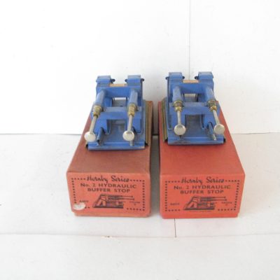 Hornby 0 Gauge No.2 Hydraulic Buffer stops - Boxed - Excellent - Priced each £30