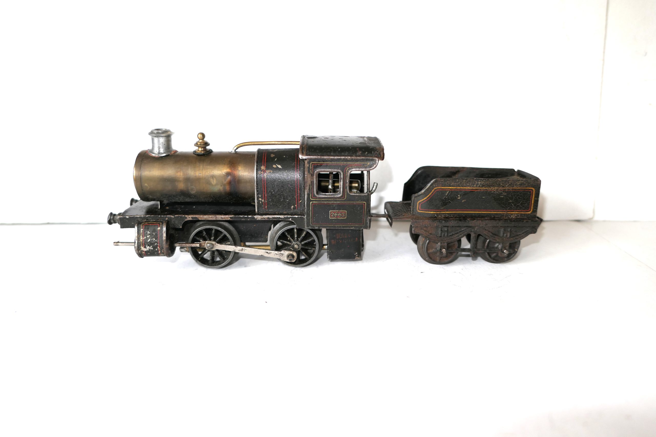 Bing 0 Gauge LNWR / Continential Lined black 0-4-0 Loco & Tender No.2663, Live Steam - unboxed - Good - £125 - Image 2