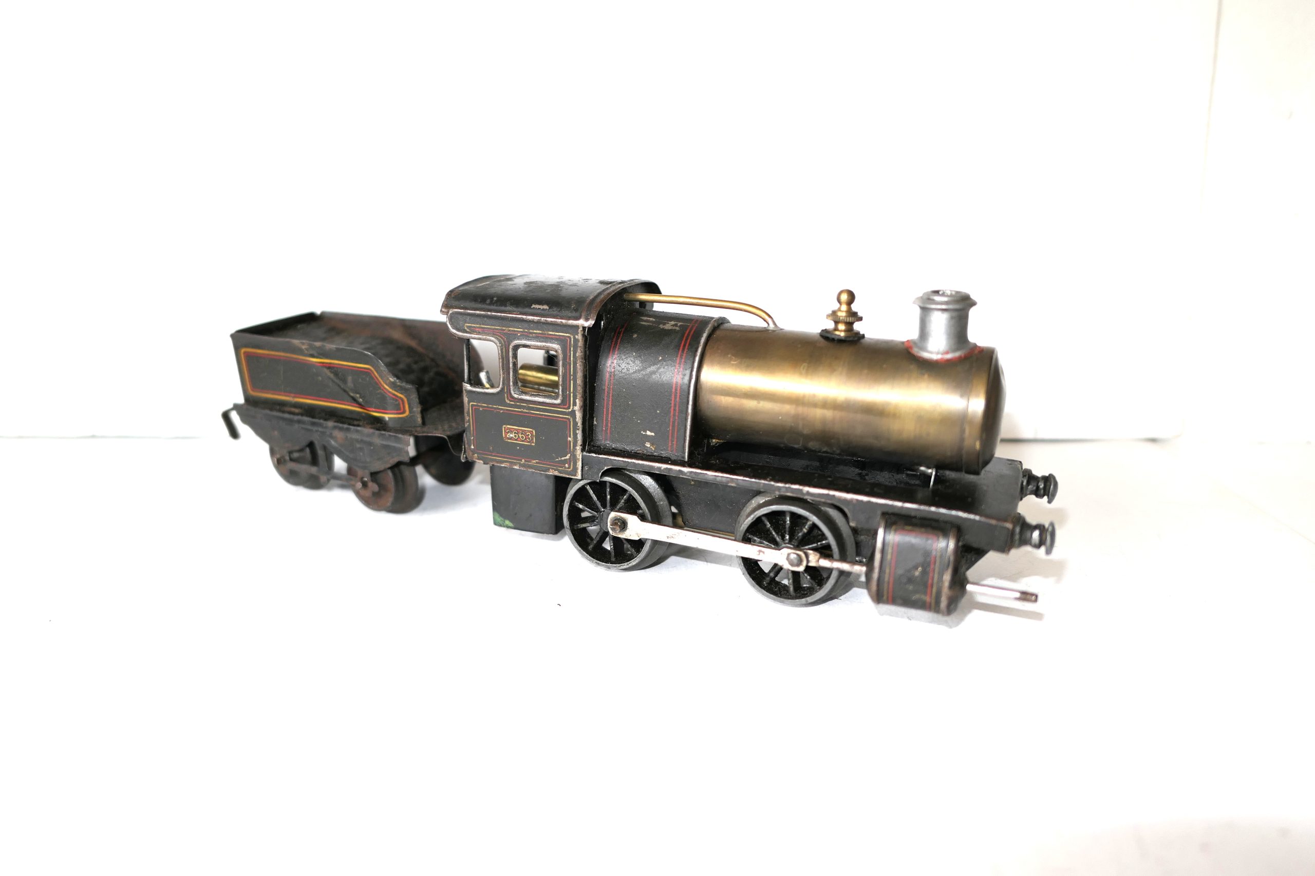 Bing 0 Gauge LNWR / Continential Lined black 0-4-0 Loco & Tender No.2663, Live Steam - unboxed - Good - £125 - Image 7