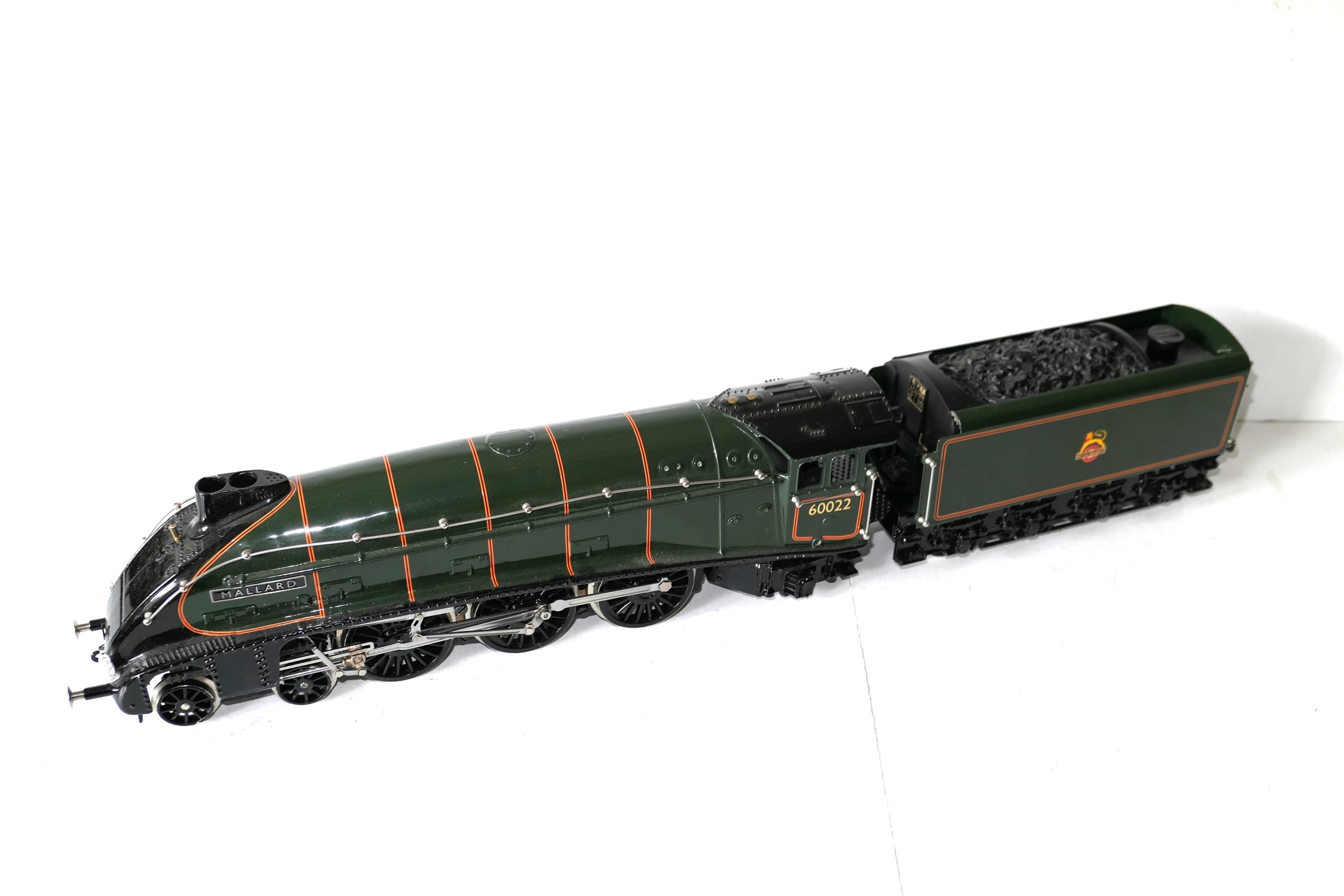 Ace 0 Gauge Modern issue E/6 4-6-2 Loco & Tender BR lined Green A4 class 'MALLARD' No., 3-rail electric - unboxed - £675 - Image 7