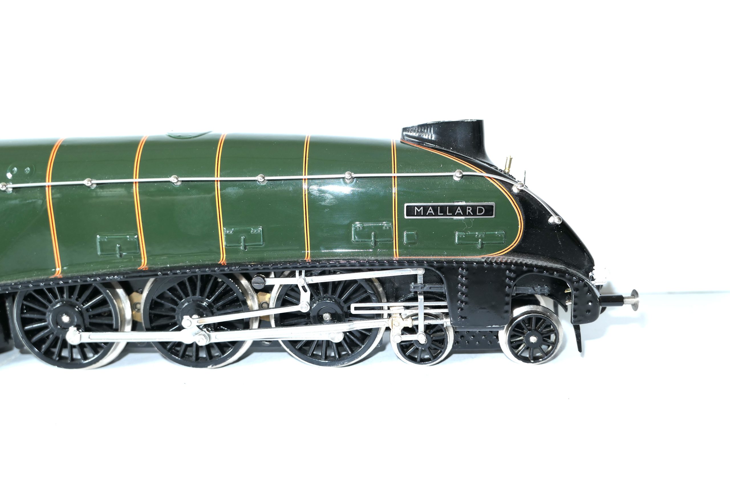 Ace 0 Gauge Modern issue E/6 4-6-2 Loco & Tender BR lined Green A4 class 'MALLARD' No., 3-rail electric - unboxed - £675 - Image 12