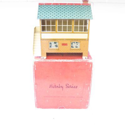 Hornby 0 Gauge Early No.2 Signal Box circa 1931 - Boxed