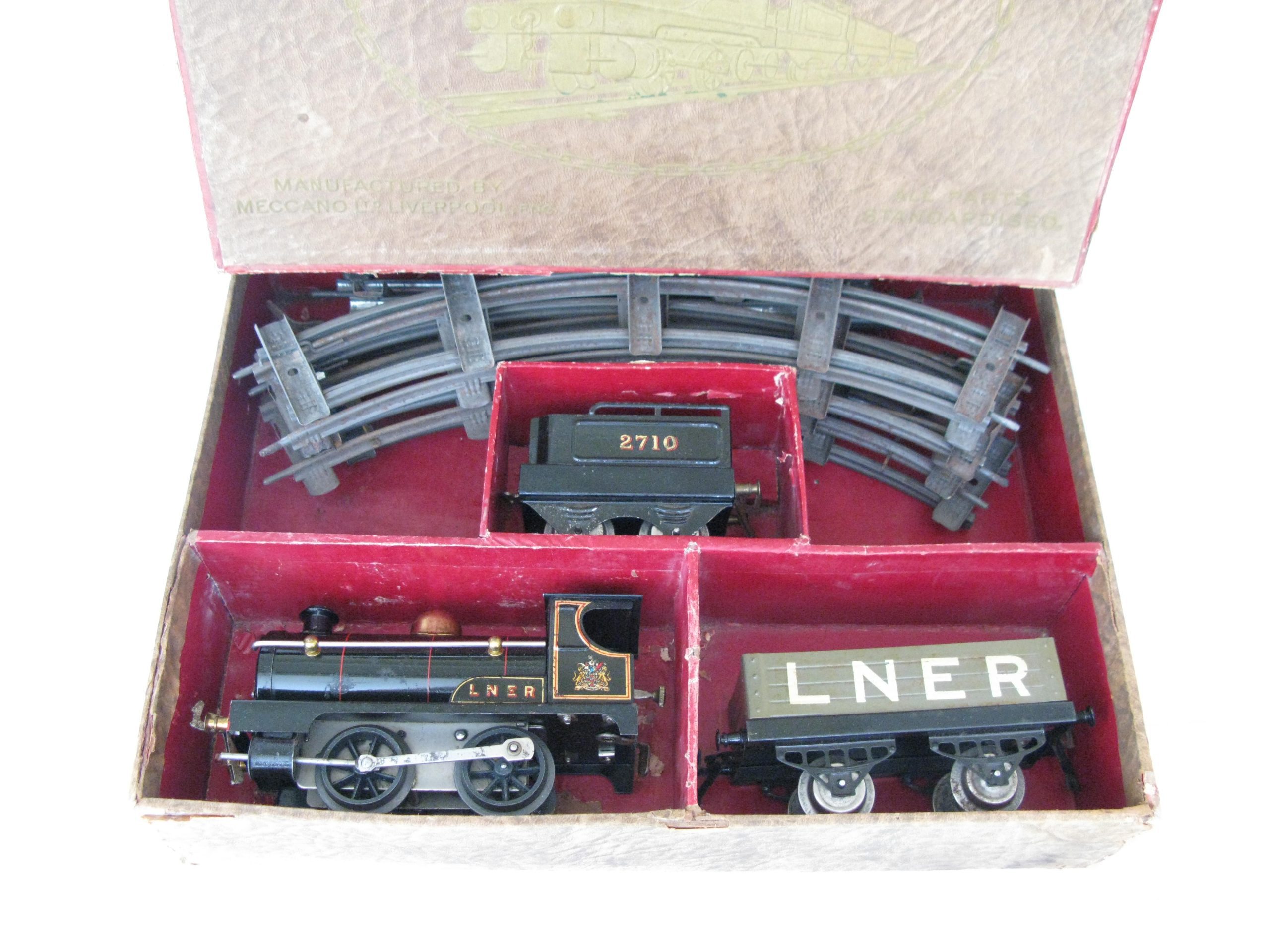 Hornby 0 Gauge Early No.1 Loco & Tender LNER lined black Good set, Clockwork Circa 1924/25 - Boxed - Overall Excellent - Image 3