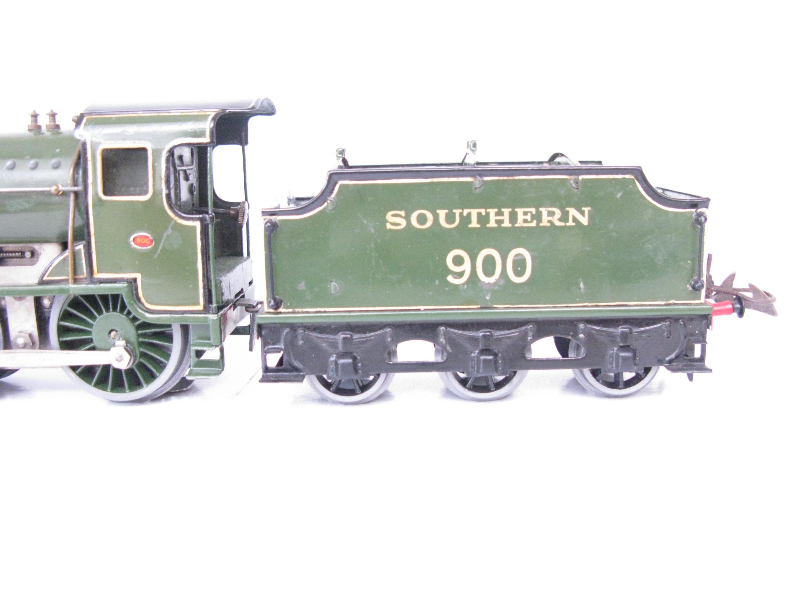 Hornby 0 Gauge E420 4-4-0 Special Loco & Tender SR 'ETON' No.900, 20 volt electric - unboxed - Good - Image 3