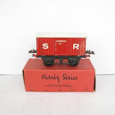 Hornby 0 Gauge SR 'GUNPOWDER' Van - Excellent - in incorrect box