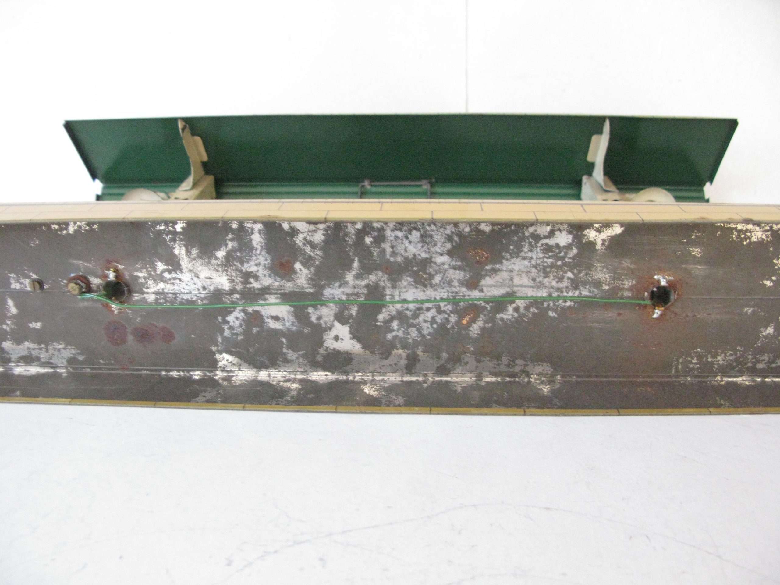 Hornby 0 Gauge 'E' Island Platform with Speckled base and ramps - Boxed - Overall Excellent Circa 1939 - Image 18