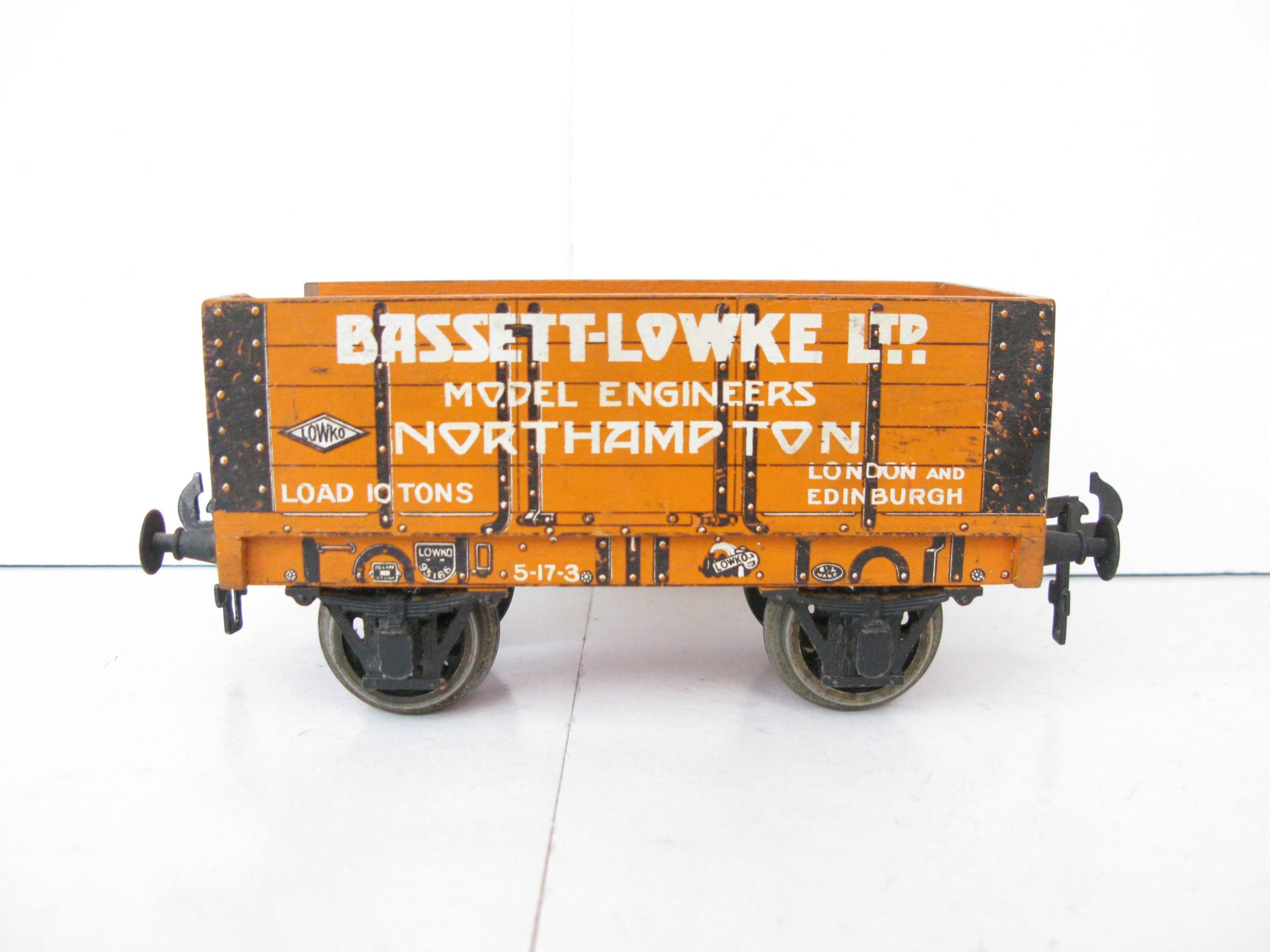 Bassett Lowke Gauge 1 Wooden Orange 'BASSETT LOWKE' Model Engineers Open Wagon - Unboxed - Good/plus - Image 5