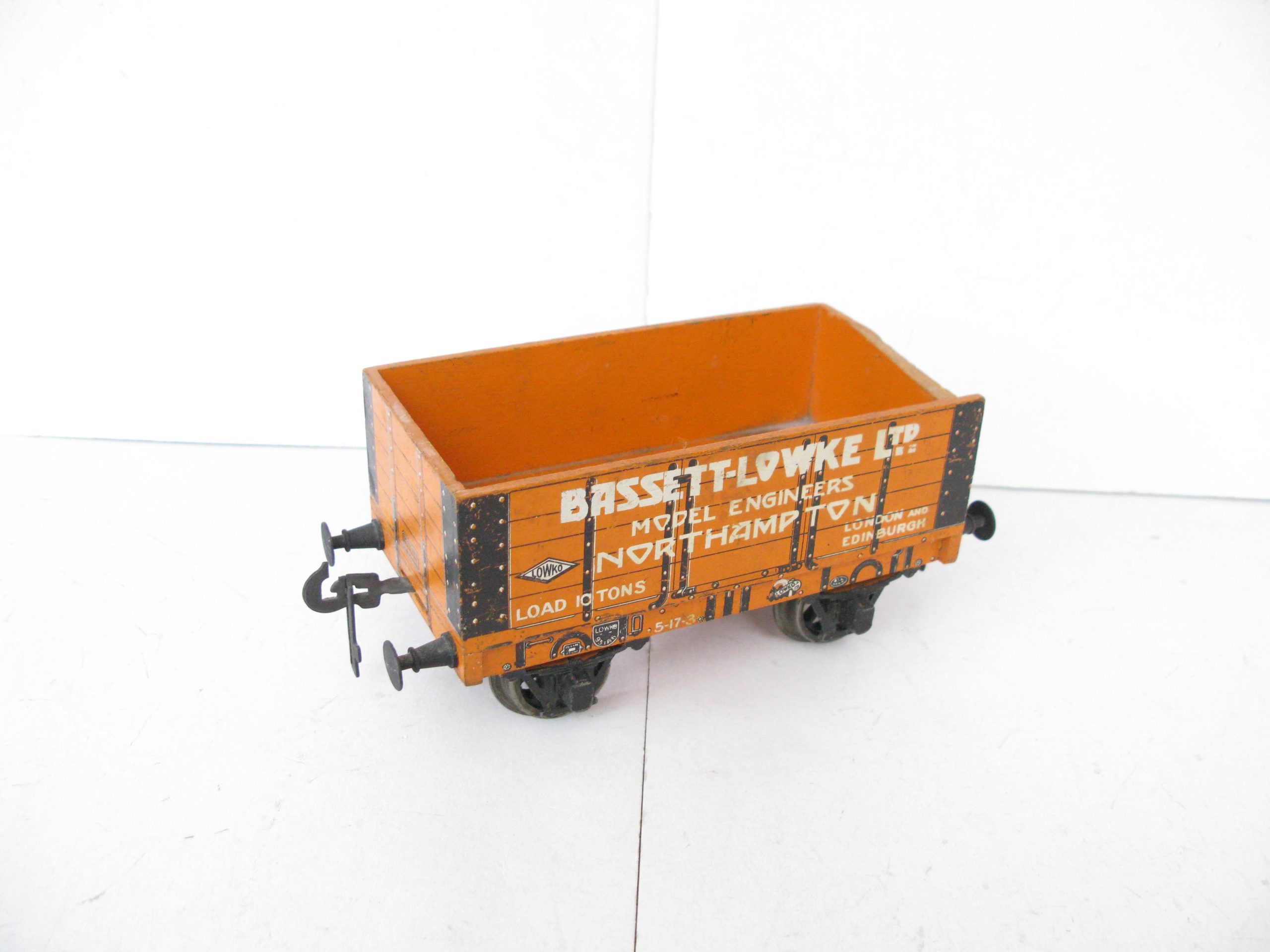 Bassett Lowke Gauge 1 Wooden Orange 'BASSETT LOWKE' Model Engineers Open Wagon - Unboxed - Good/plus - Image 9