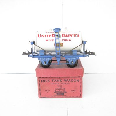 Hornby 0 Gauge 'UNITED DAIRIES' Milk Tank wagon circa 1934 - Boxed - Excellent