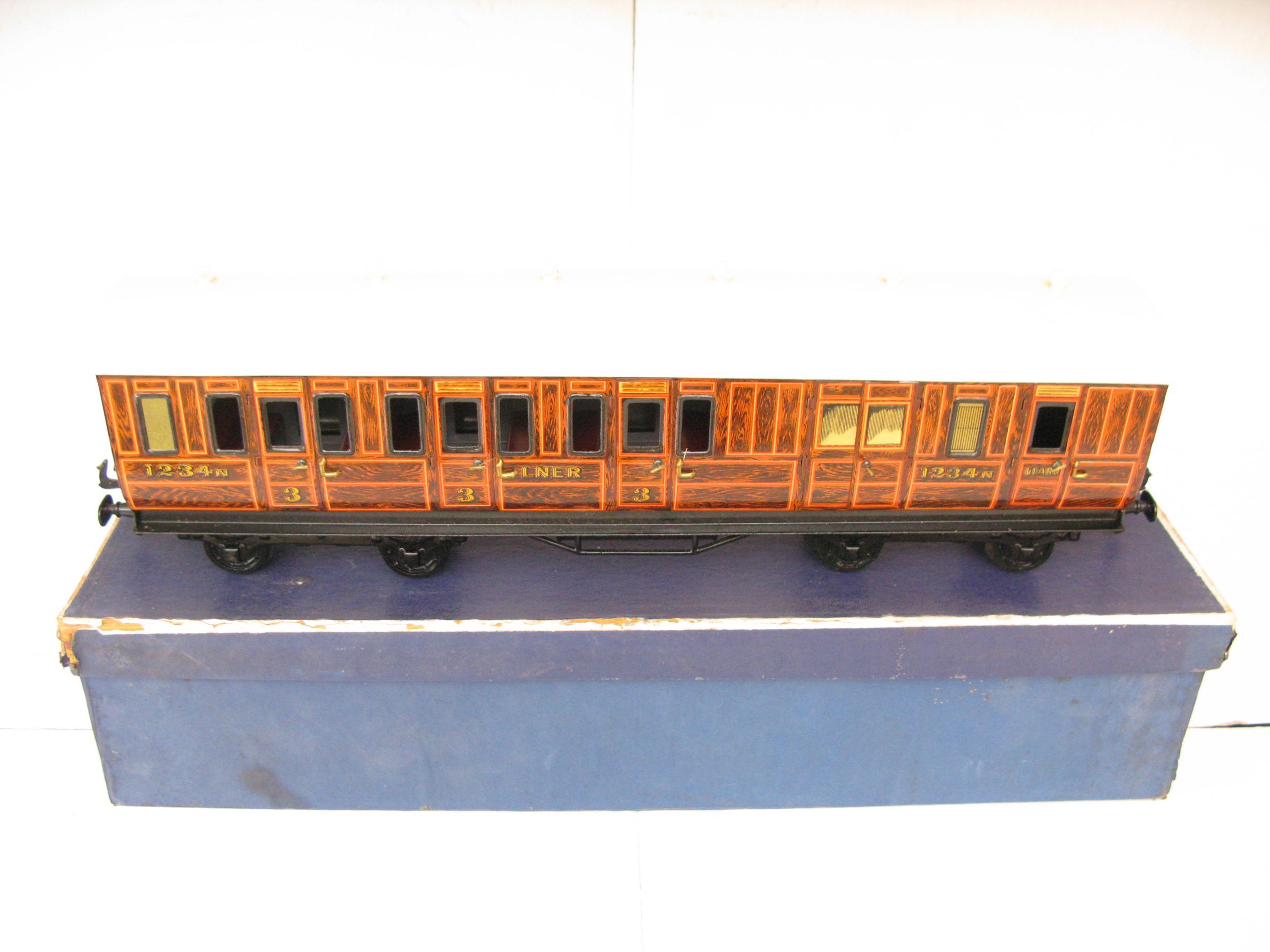 Bing Gauge 1 1924 Series LNER All 3rd Passenger Brake end coach No.1234N - Boxed - Near Mint - Image 6