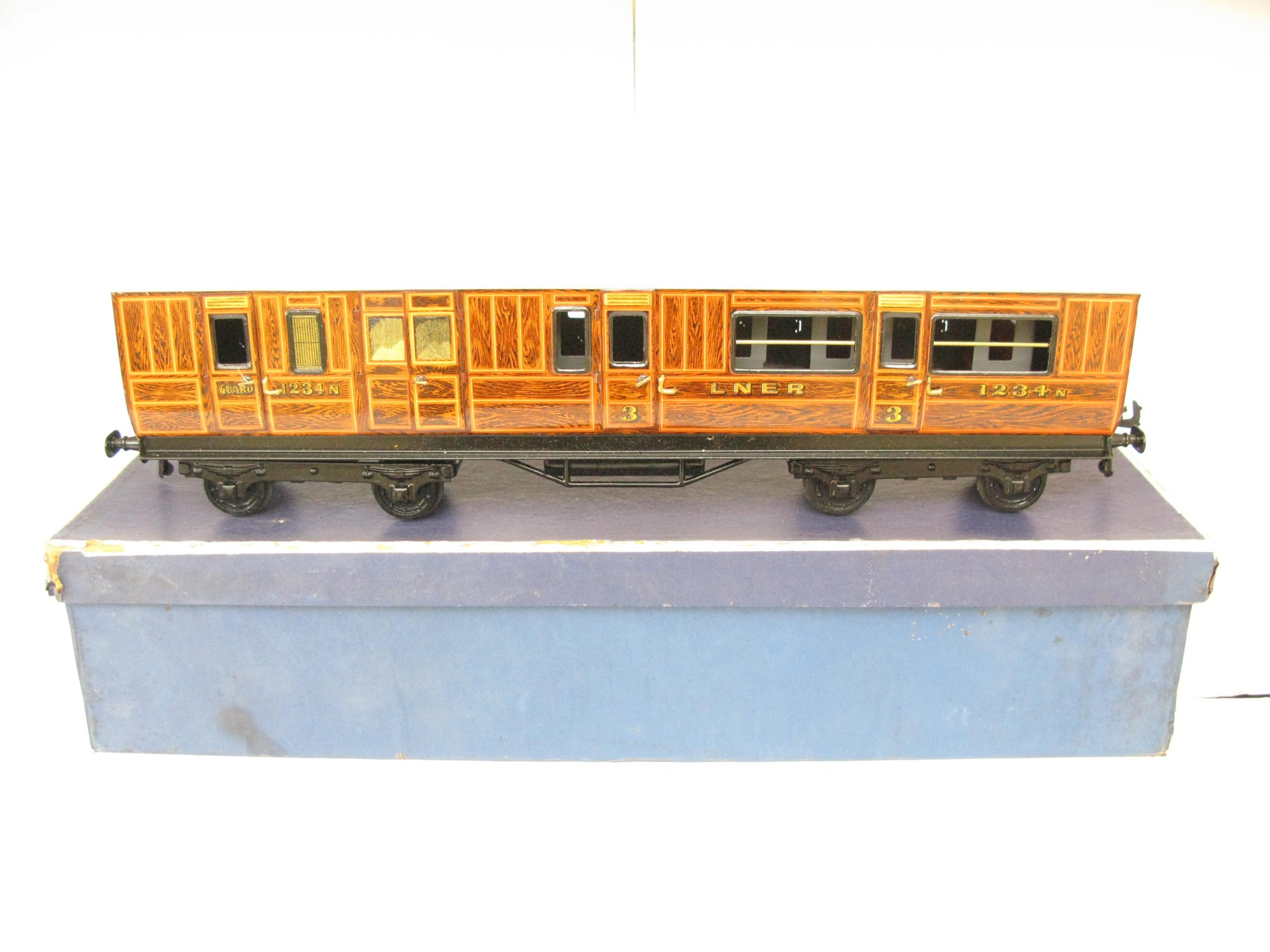 Bing Gauge 1 1924 Series LNER All 3rd Passenger Brake end coach No.1234N - Boxed - Near Mint - Image 7