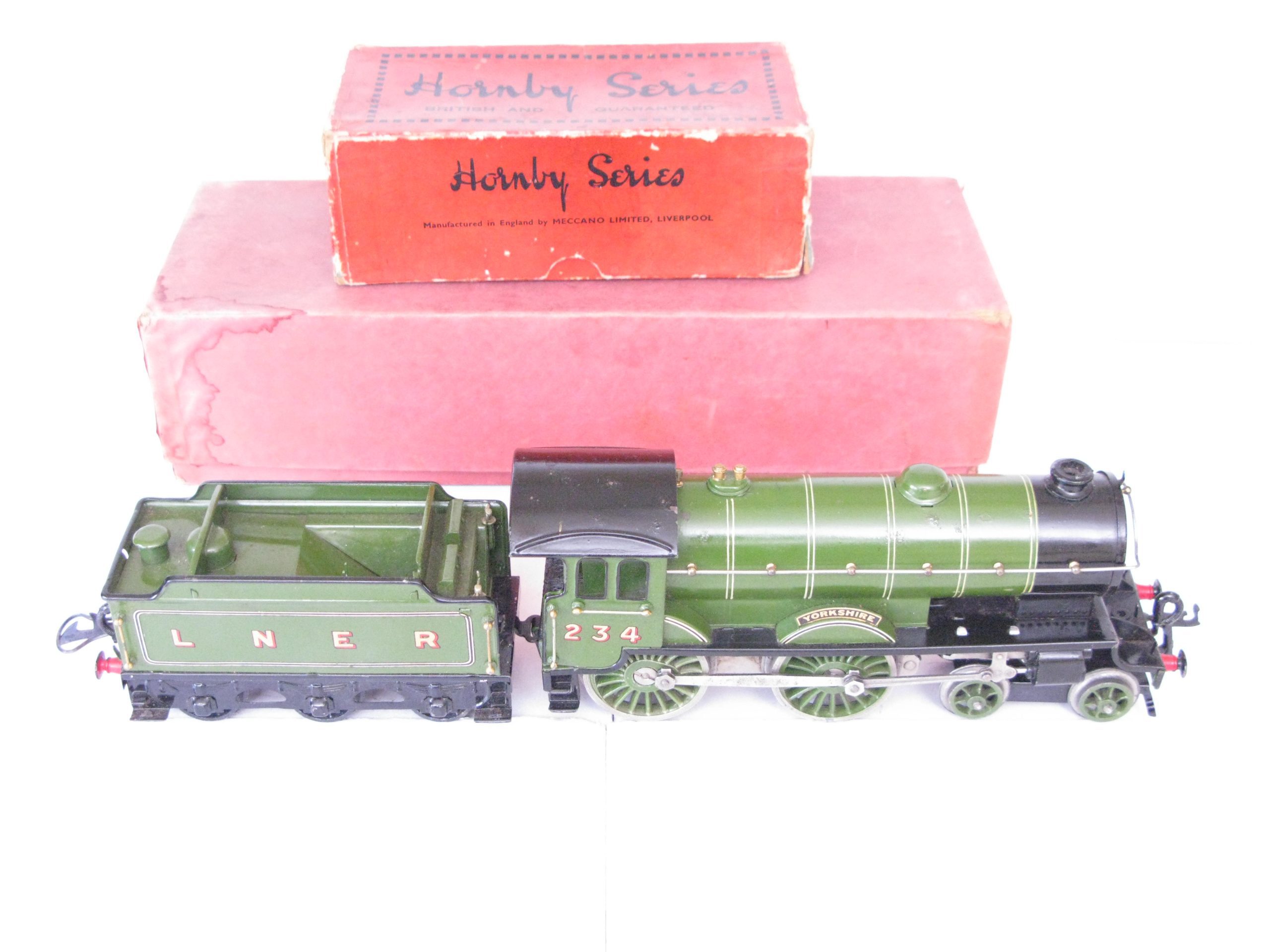 Hornby 0 Gauge No.2 Special Loco & Tender LNER Lined 'YORKSHIRE', Clockwork Circa 1931/34 - Boxed - Excellent - Image 12