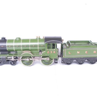 Hornby 0 Gauge No.2 Special Loco & Tender LNER Lined 'YORKSHIRE', Clockwork Circa 1929/30 - unboxed - Excellent