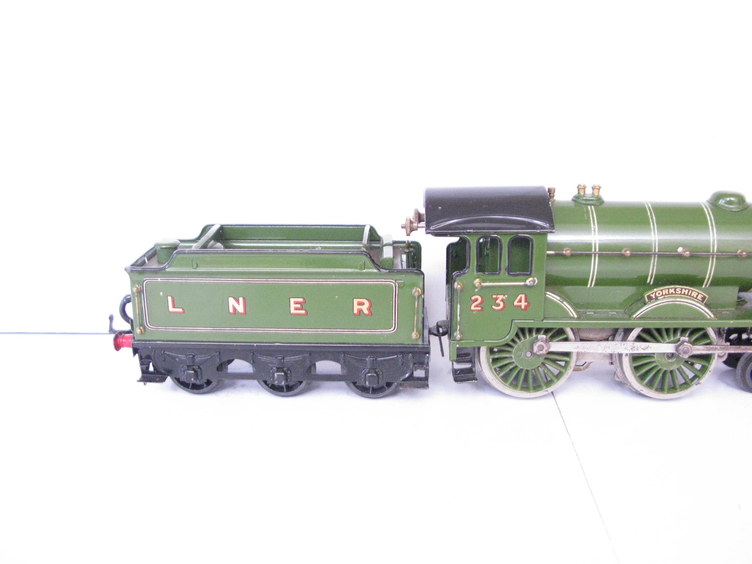 Hornby 0 Gauge No.2 Special Loco & Tender LNER Lined 'YORKSHIRE', Clockwork Circa 1929/30 - unboxed - Excellent - Image 9