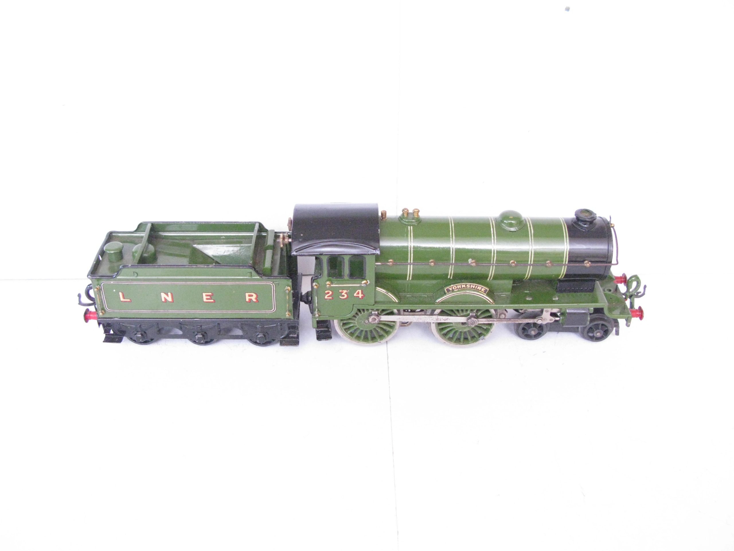 Hornby 0 Gauge No.2 Special Loco & Tender LNER Lined 'YORKSHIRE', Clockwork Circa 1929/30 - unboxed - Excellent - Image 10