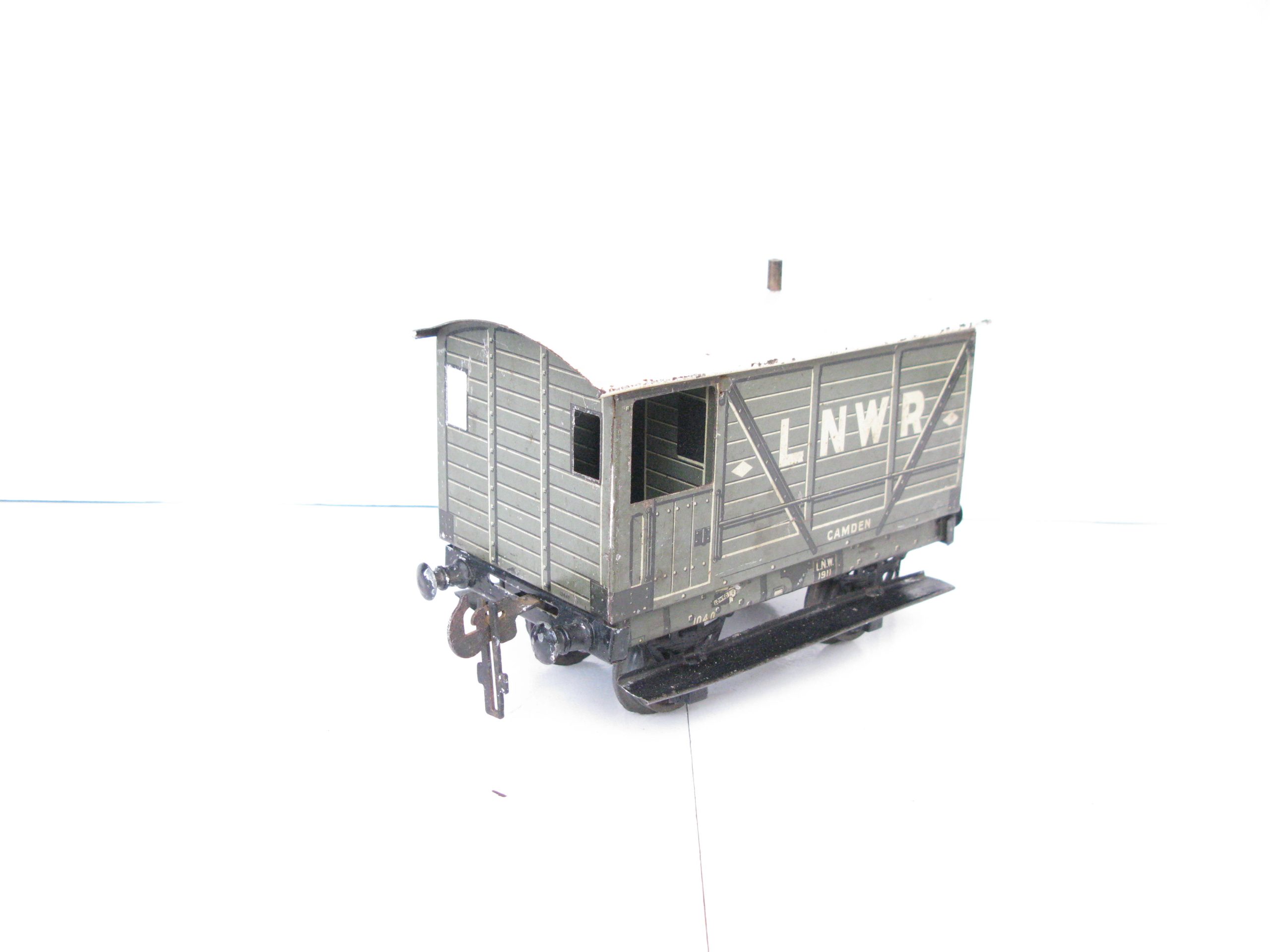 Carette Gauge 1 Tinprinted 'LNWR' (London North Western Railway) Brake van - unboxed - Image 5