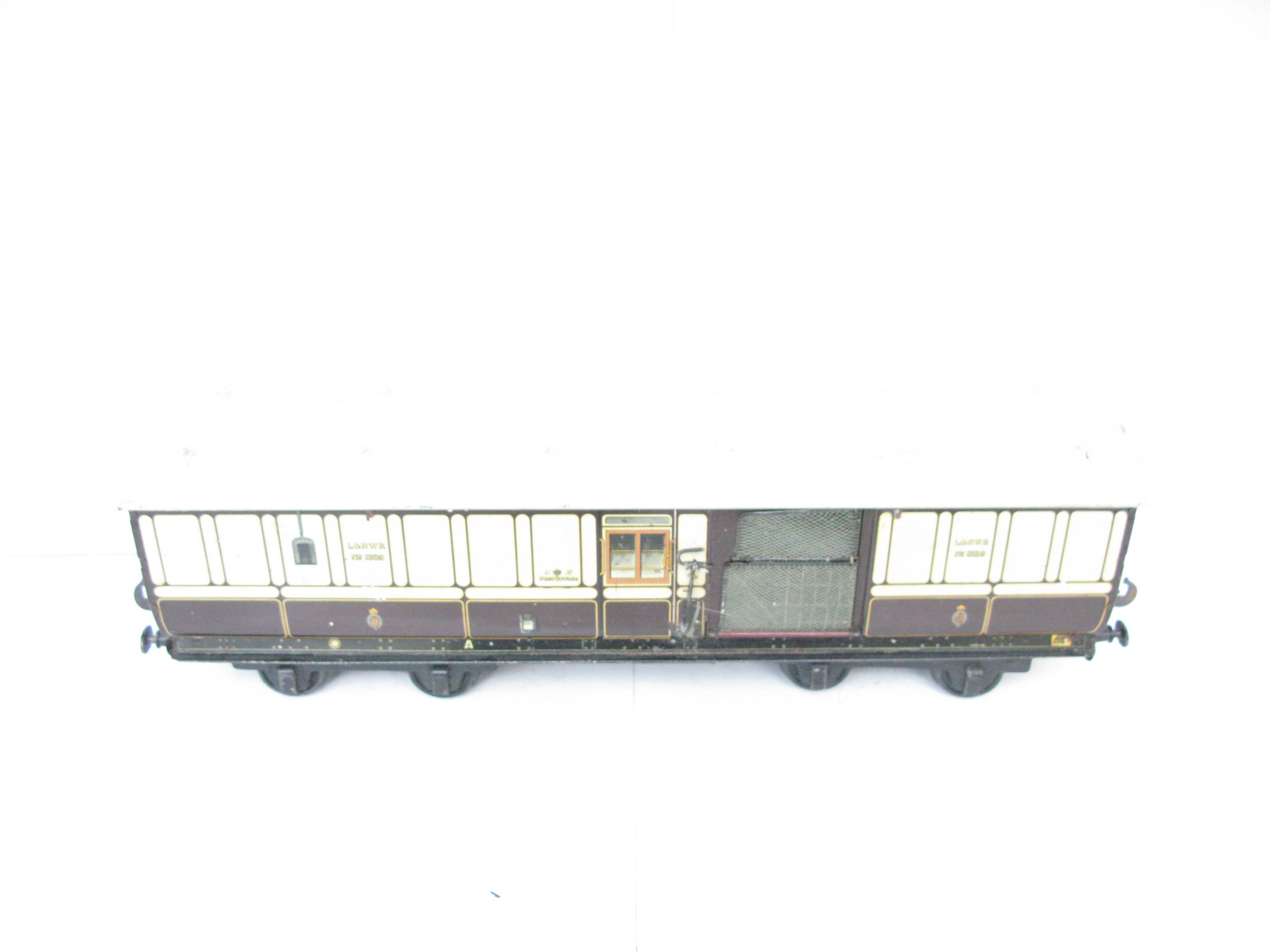 Carette Gauge 1 Tinprinted 'LNWR' (London North Western Railway) Bogie Mail coach No.1339 - unboxed - Excellent - Image 3