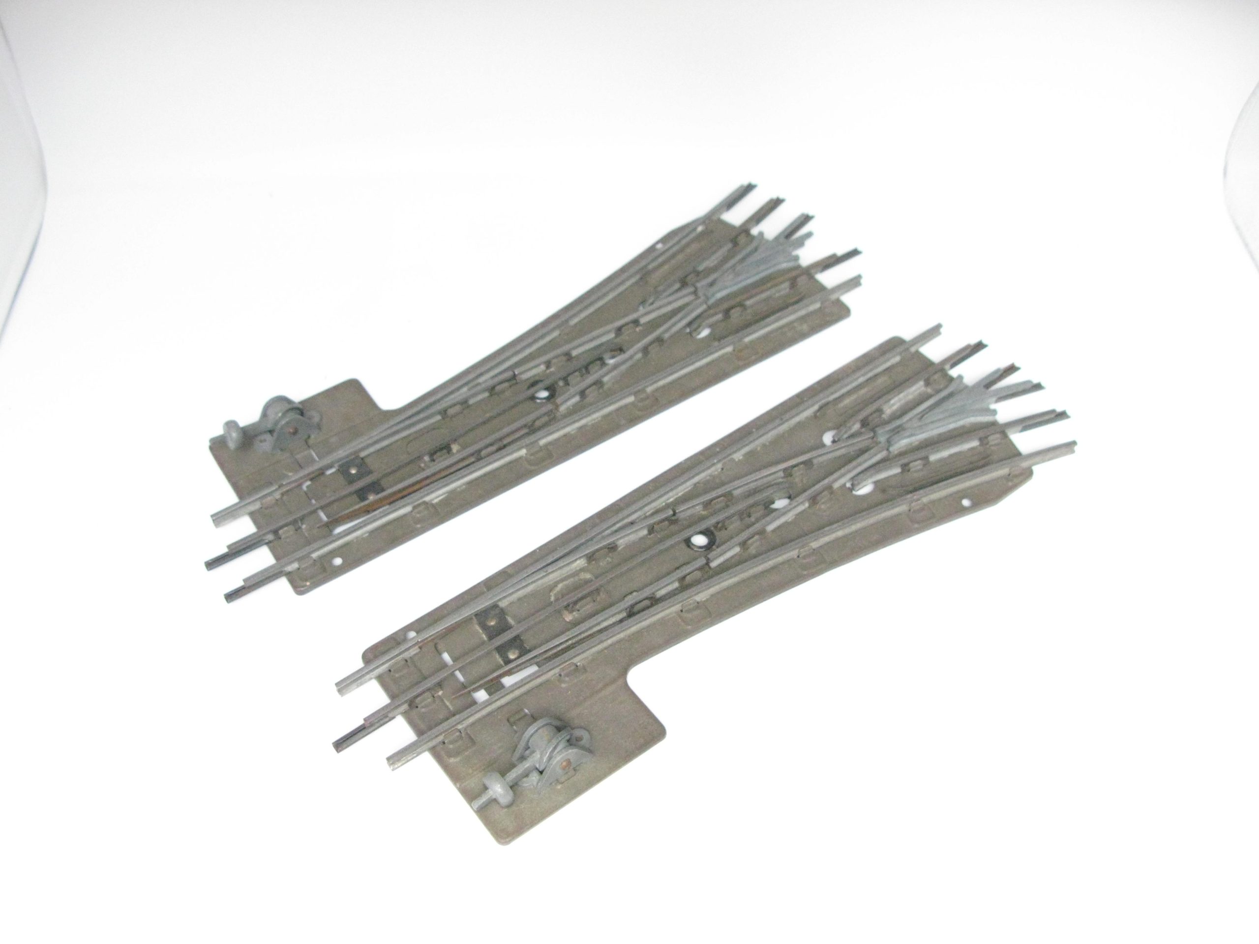Hornby 0 Gauge steel Points Left & Right hand - Boxed priced at £125 box of 2 - Image 2