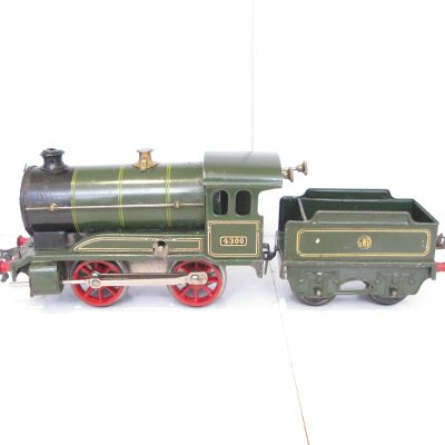 Hornby 0 Gauge No.1 Loco & Tender GWR Green No.4300, Clockwork - unboxed